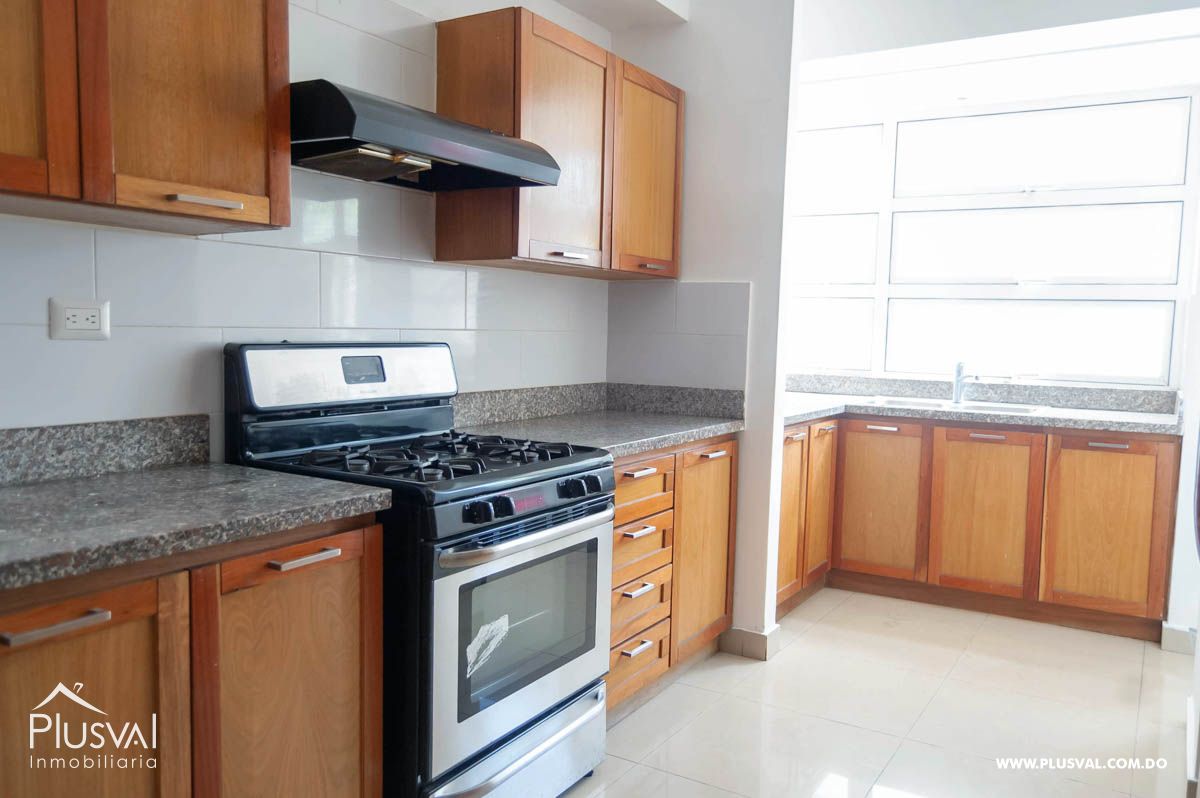 Apartamento en alquiler, en Paraíso 134371