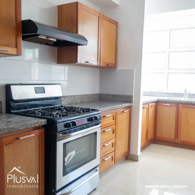 Apartamento en alquiler, en Paraíso 134371