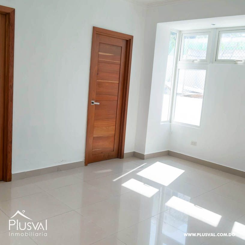 Apartamento en alquiler, en Paraíso 134373