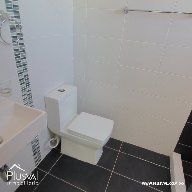 Alquiler Apartamento 1 Habitación + Estudio en Evaristo Morales 135259