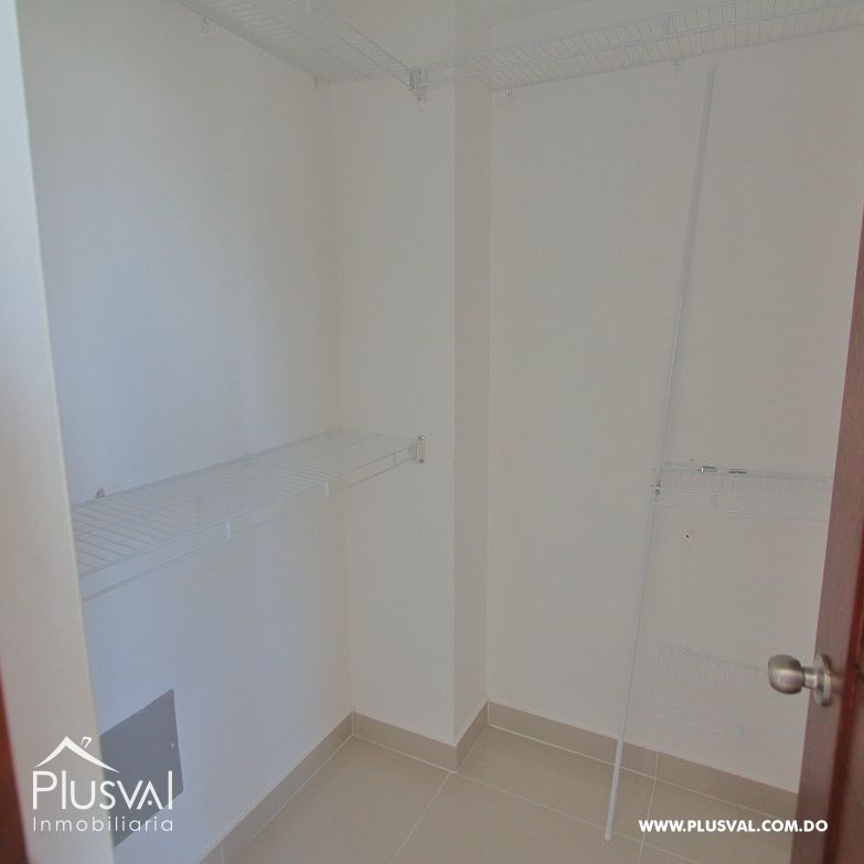 Alquiler Apartamento 1 Habitación + Estudio en Evaristo Morales 135260