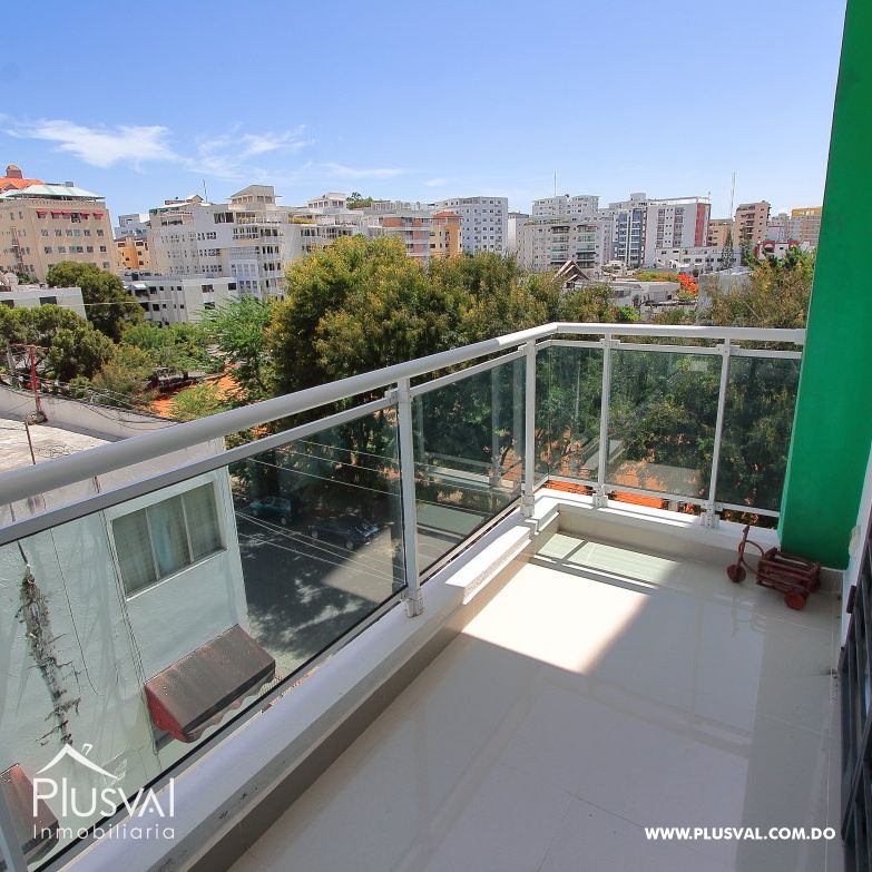 Alquiler Apartamento 1 Habitación + Estudio en Evaristo Morales 135264