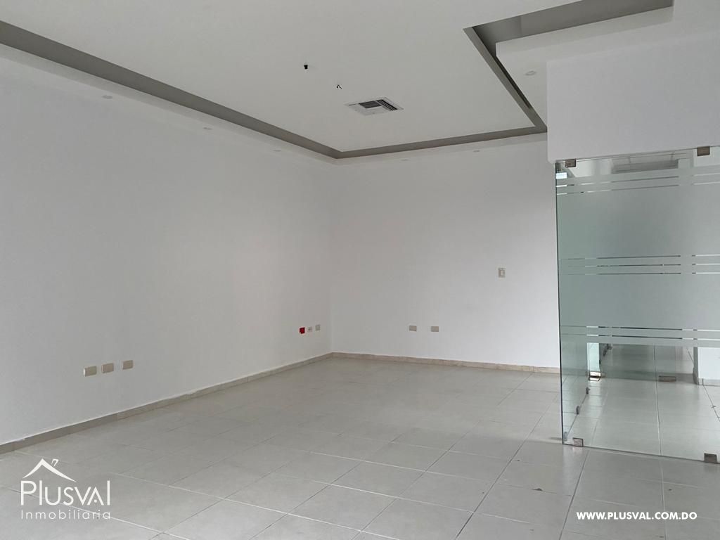 Local en alquiler en Evaristo Morales. 146127