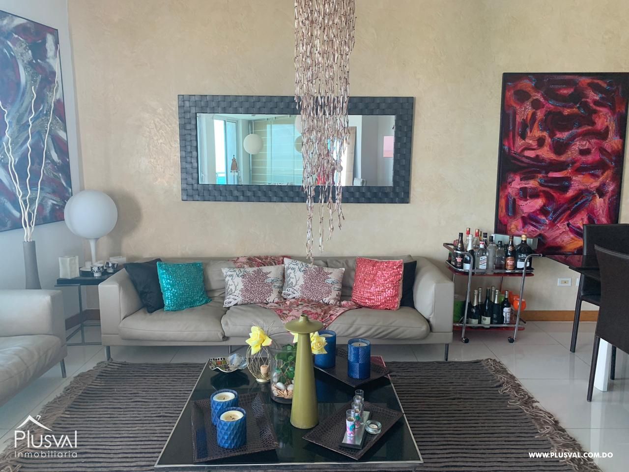 Bello apartamento en venta  en el Malecón 167512