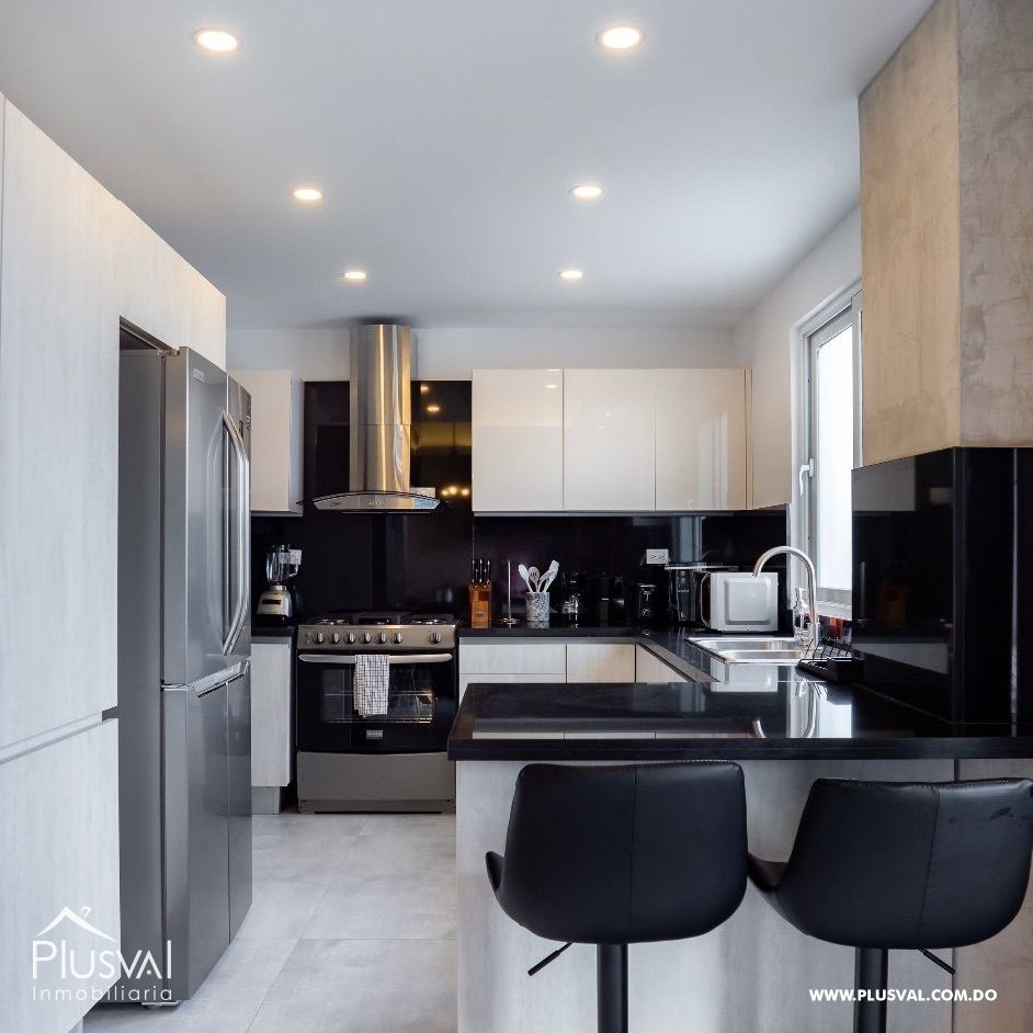 Apartamento amueblado en venta en Piantini 497848