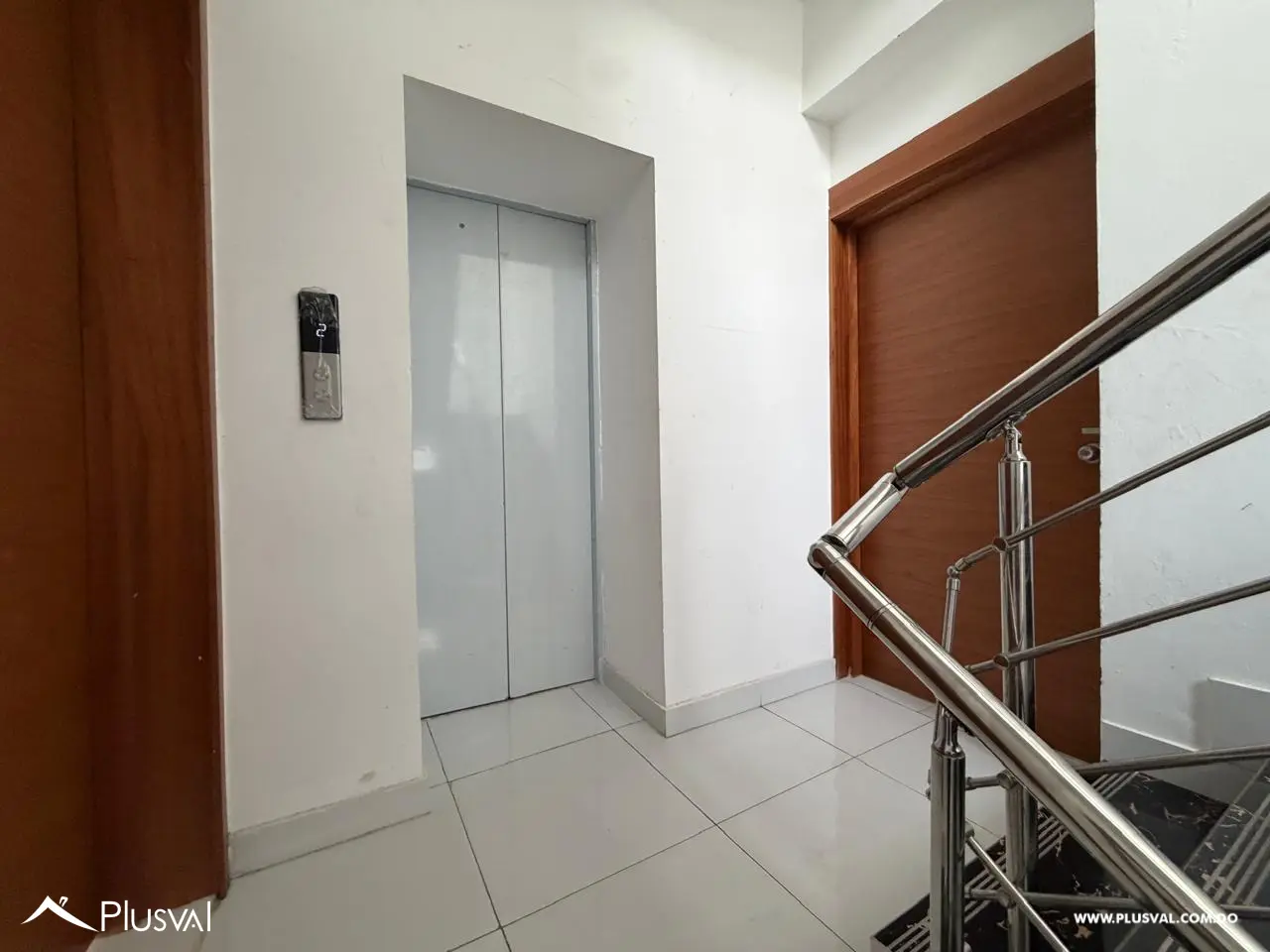 Apartamento con Terraza en venta en Altos de Arroyo Hondo III 517218