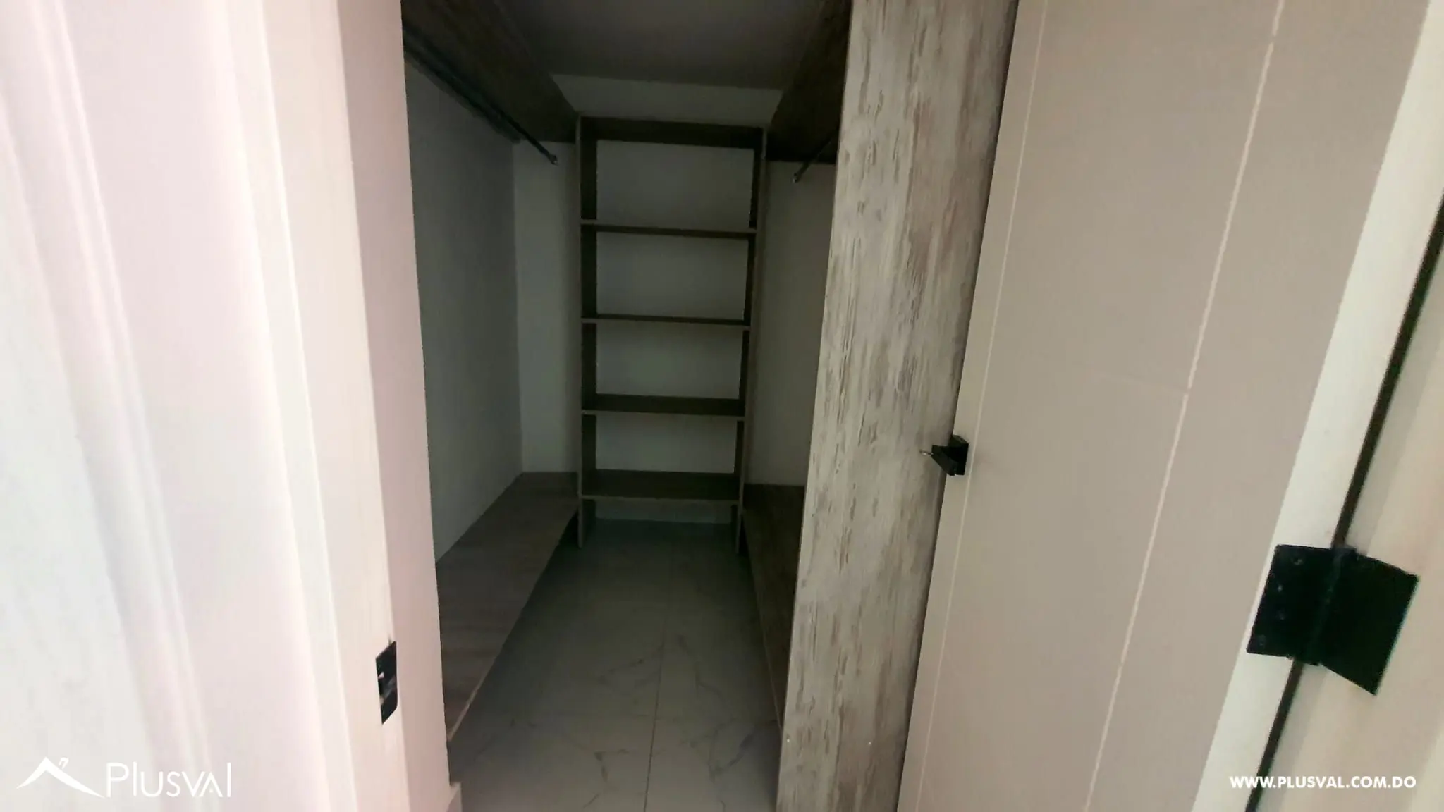 Apartamento en renta en Evaristo Morales 525230