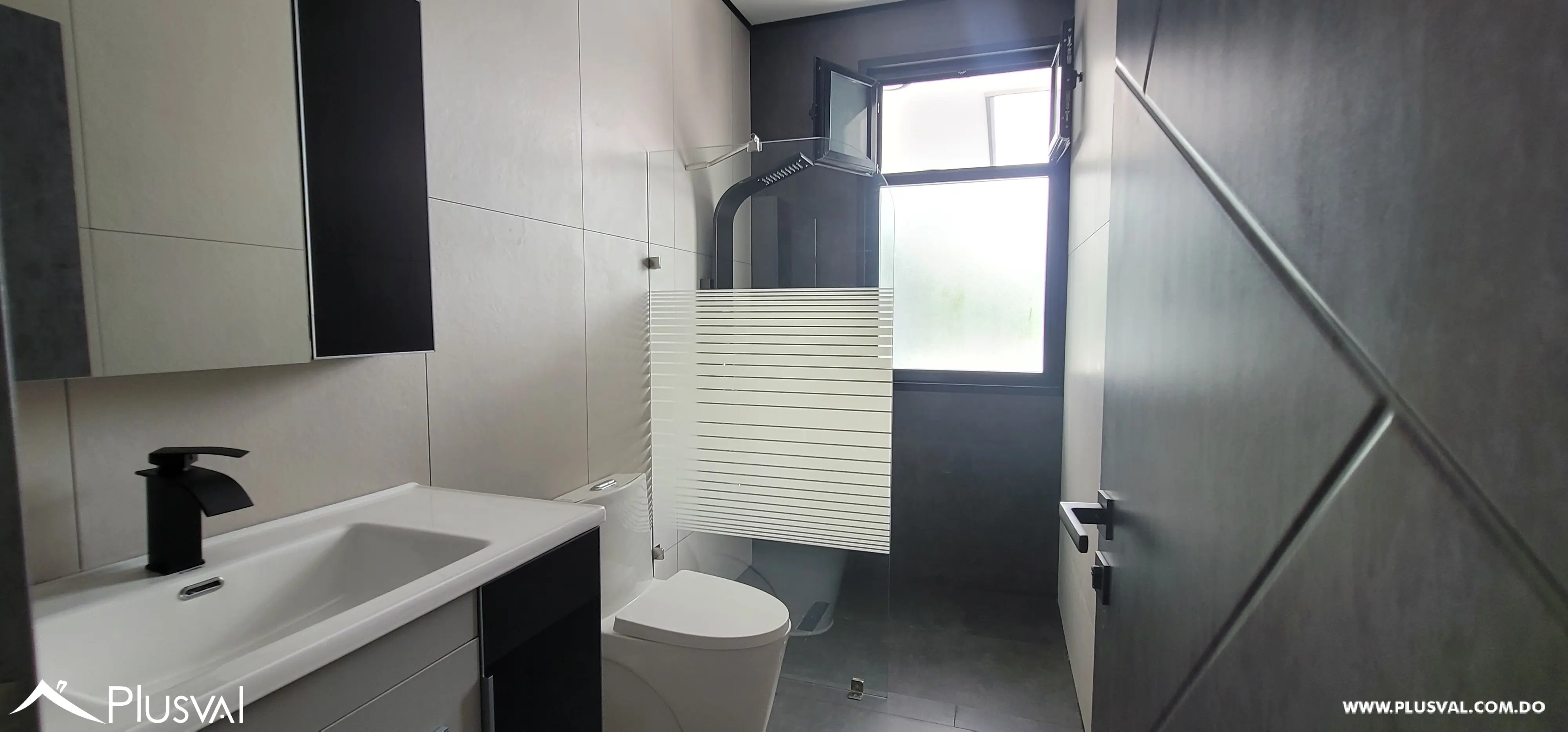 CASA 31 EN CALLE ALMENDRO, PASEO DEL SENDERO 527576