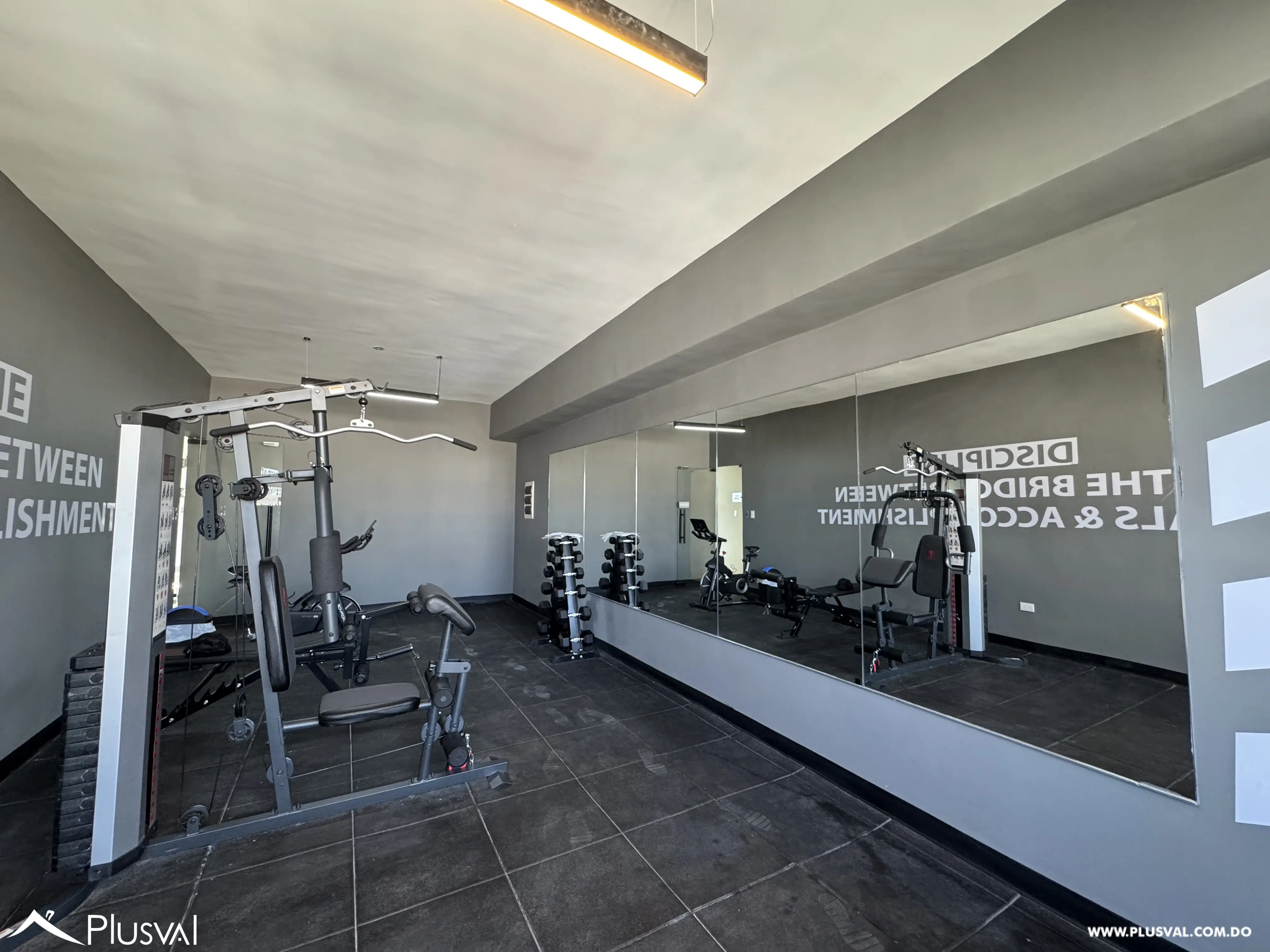 Apartamento en alquiler con 2 habitaciones y amenidades modernas cerca del Mirador Sur 493045