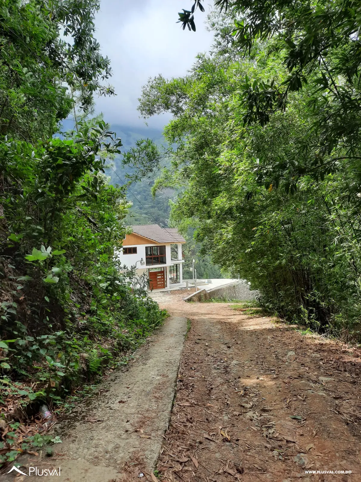 Paraíso privado en Blanco, Bonao. 489616