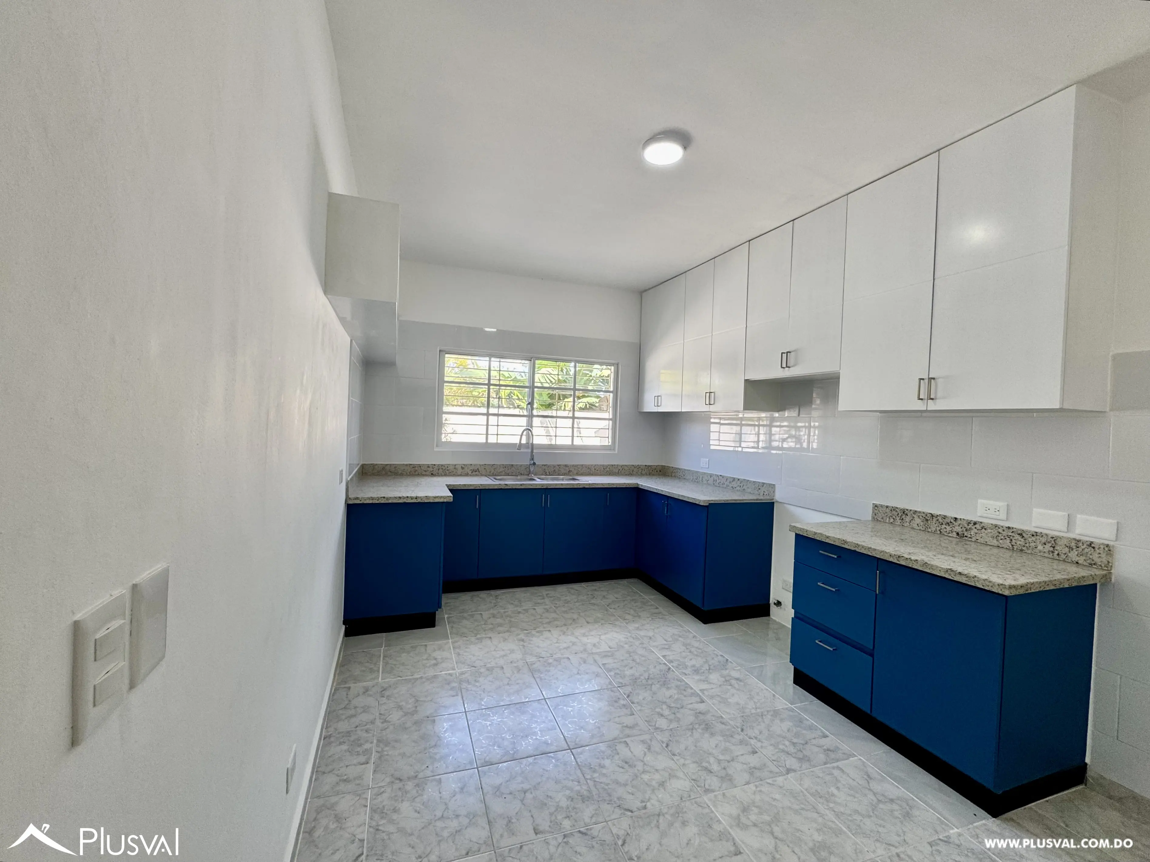 Alquilo Maravillosa Casa en Residencial Cerrado en Cuesta Hermosa II 486398