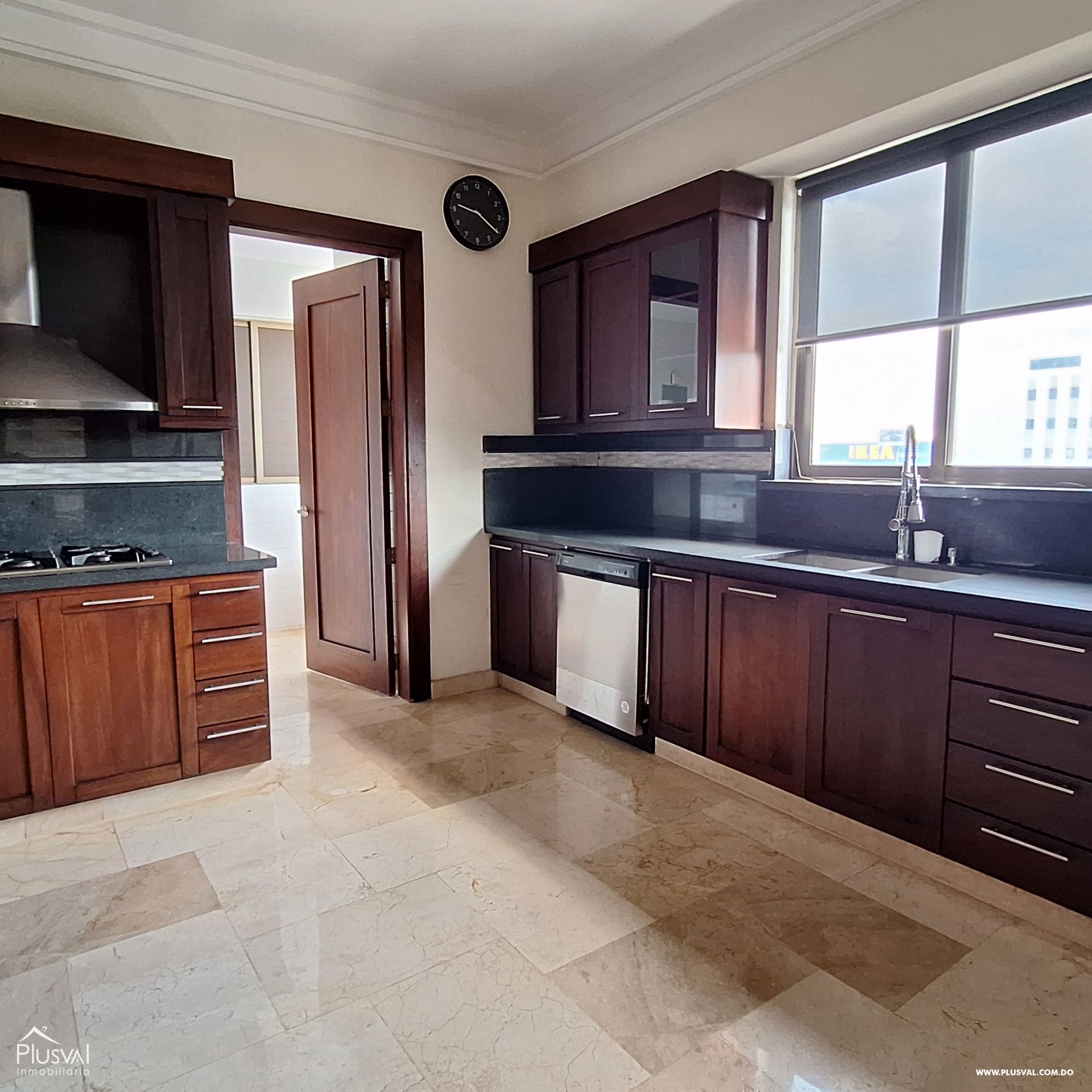 Apartamento en Alquiler Ens. Paraíso 387588
