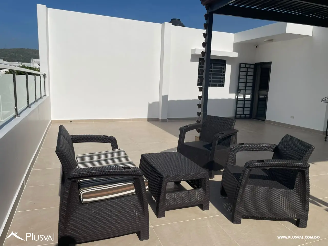 Casa Amplia y Amueblada en Residencial Gamundi, La Vega 520769