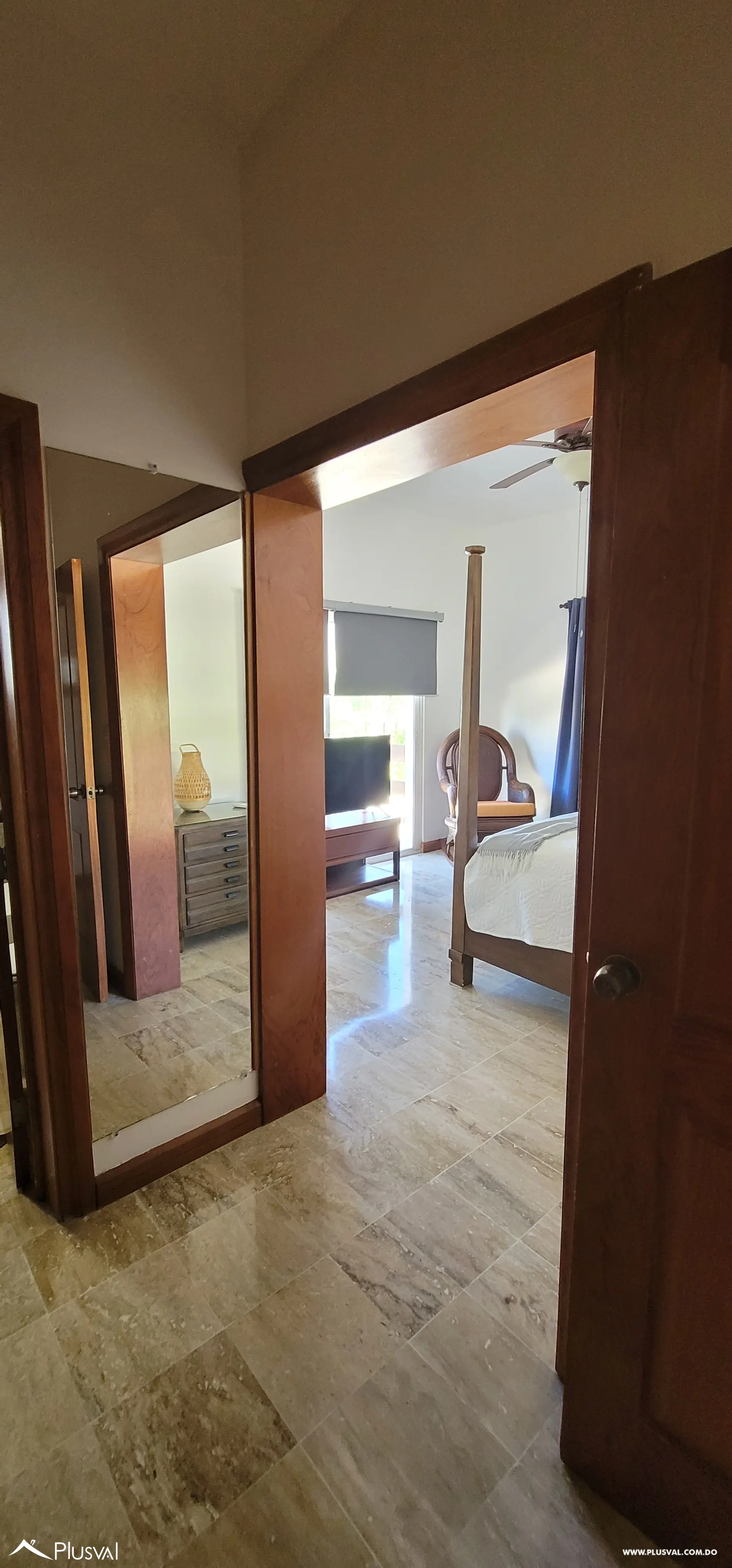 AMPLIO APARTAMENTO EN VENTA EN RESIDENCIAL CERRADO, CON PISCINA Y CON VISTA Y ACCESO DIRECTO A PLAYA BIBIJAGUA, 484329