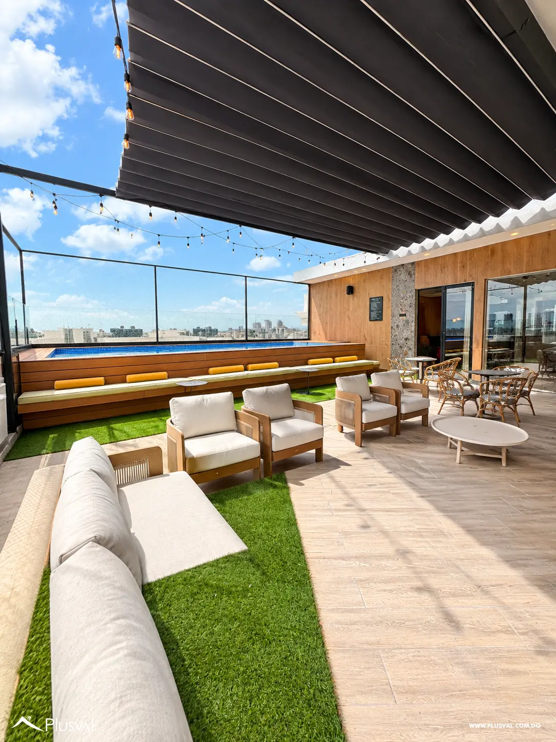 Apartamento en venta de 3 habitaciones en Evaristo Morales 531019