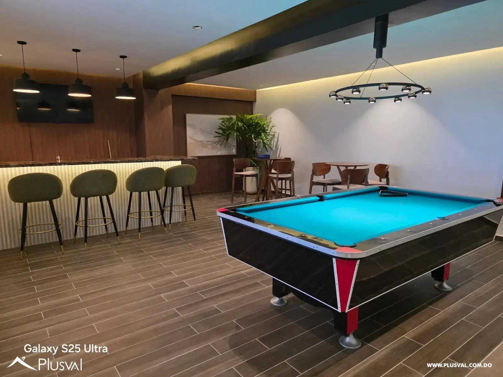 Apartamento en alquiler en Evaristo Morales 499219