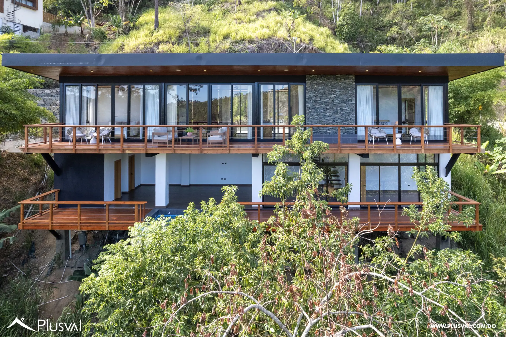 Villa de 2 niveles en Jarabacoa en venta a estrenar 530493