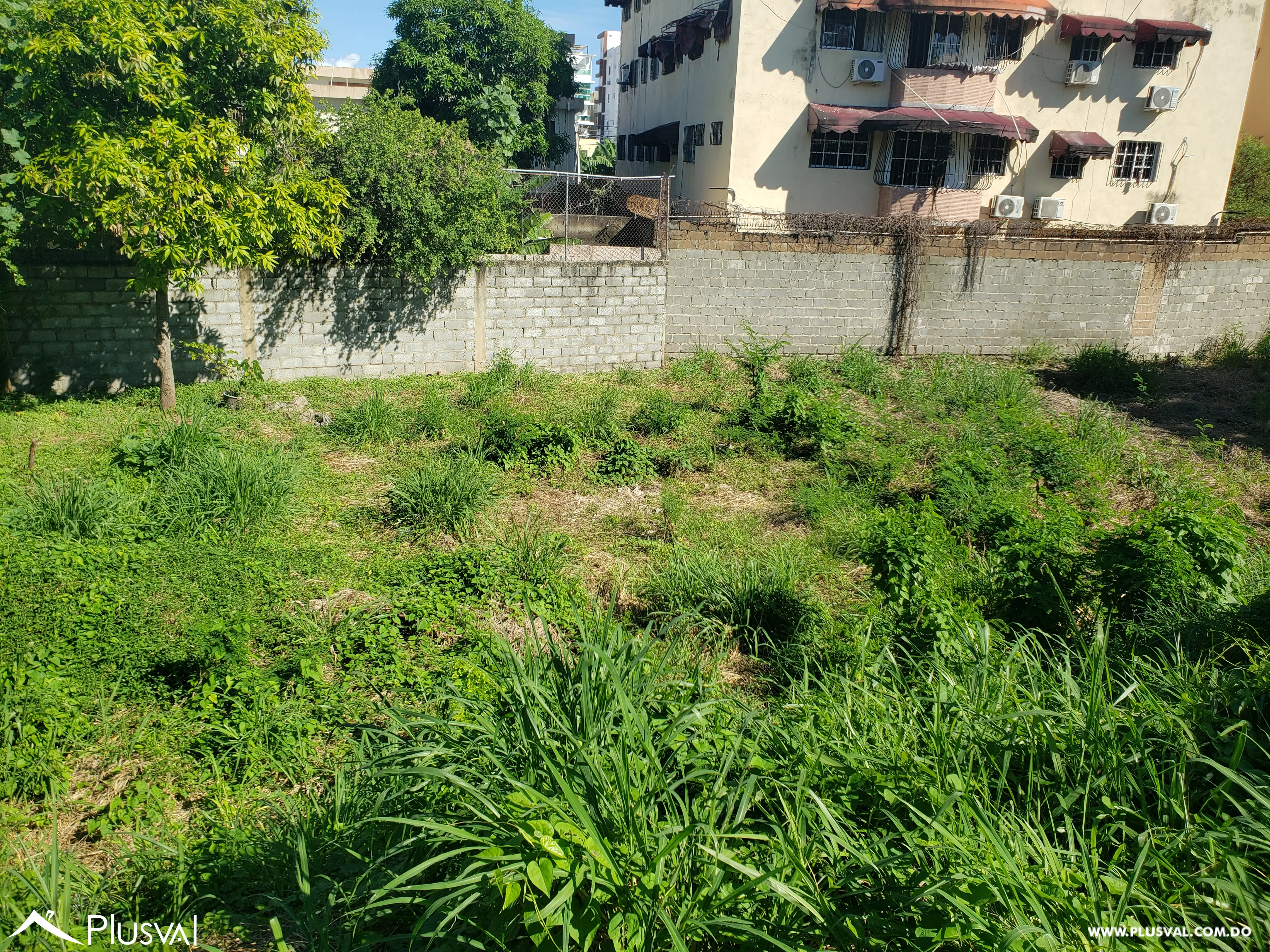 Venta de Solar en Santo Domingo Este. 475950