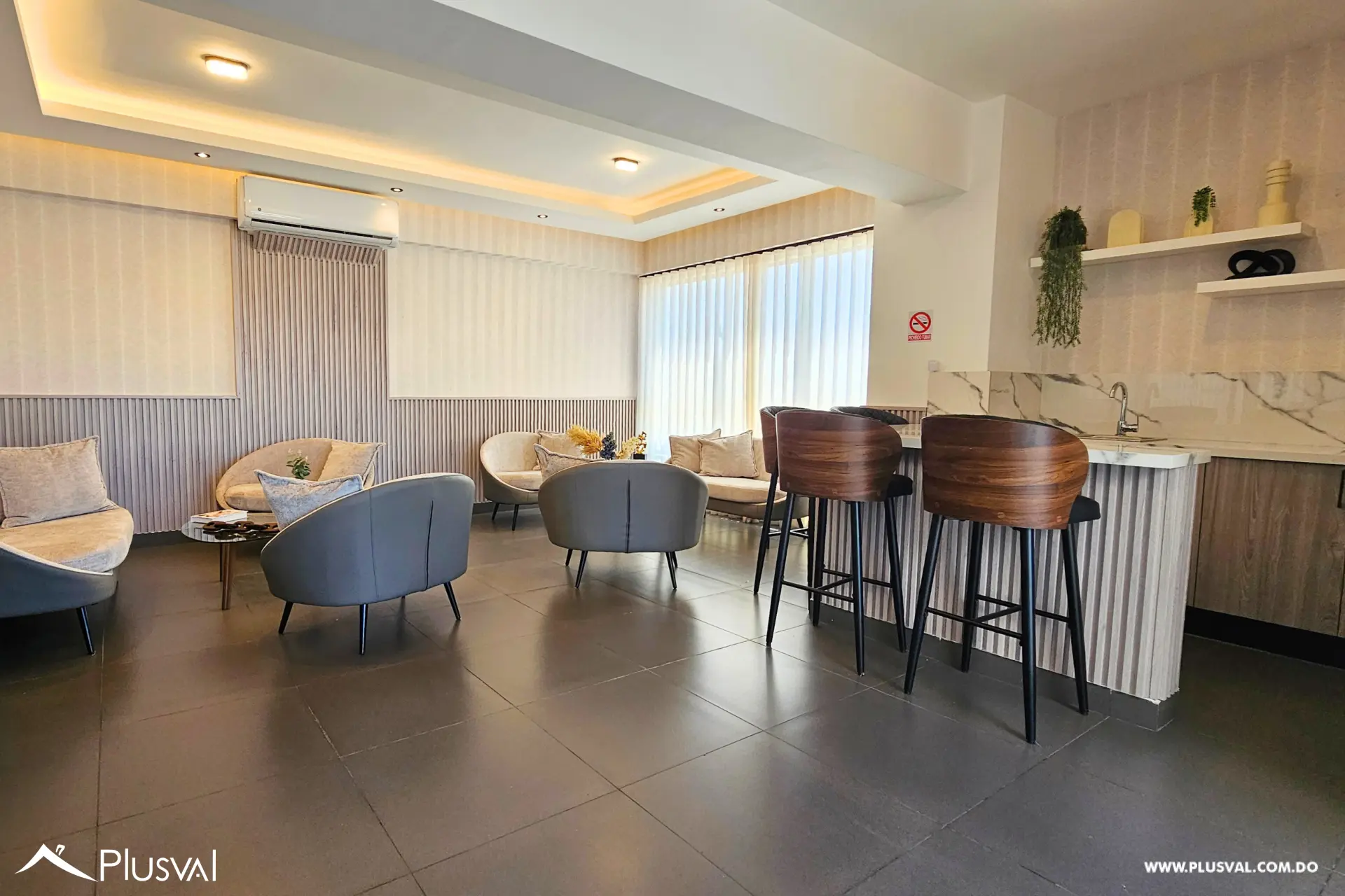 Apartamento a estrenar en Bella Vista, con areas sociales en el Rooftop. 460157