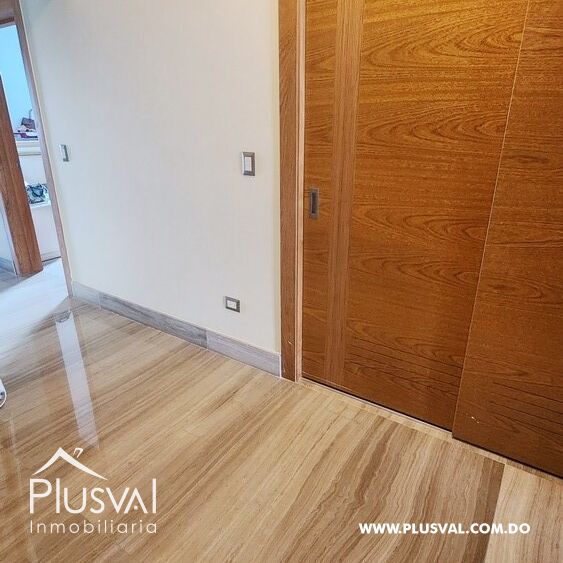 Se Alquila exclusivo Piso Alto con Vista al Mar 502397