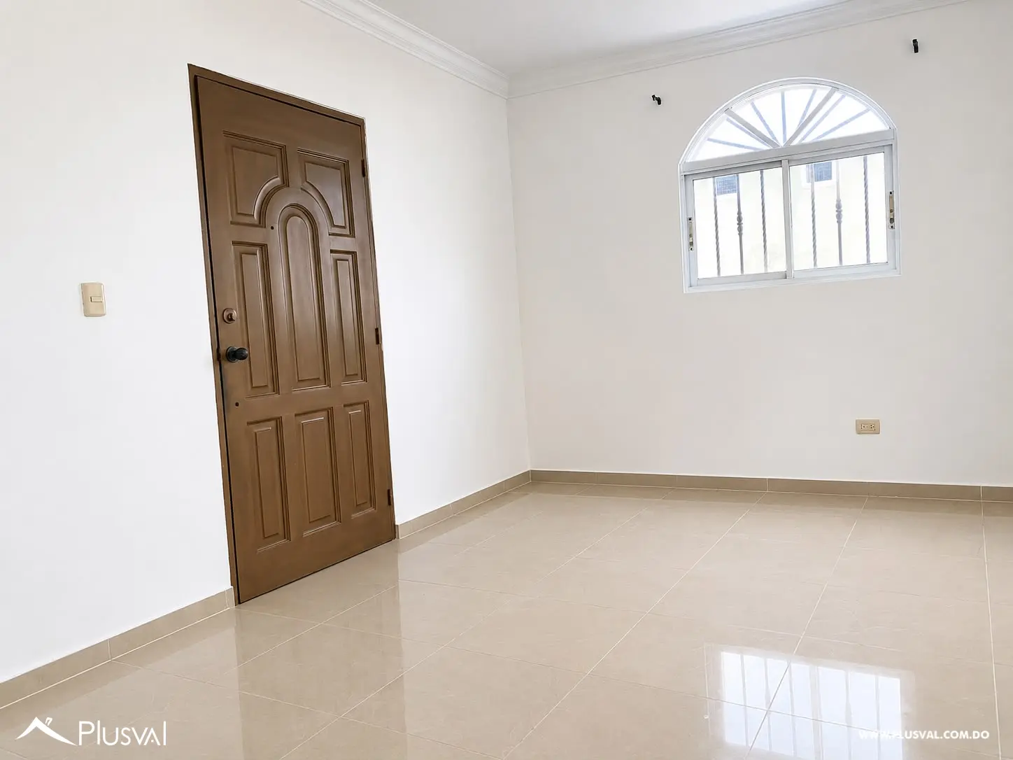 Amplio Apartamento en Alquiler en Zona Céntrica de Santiago 518402