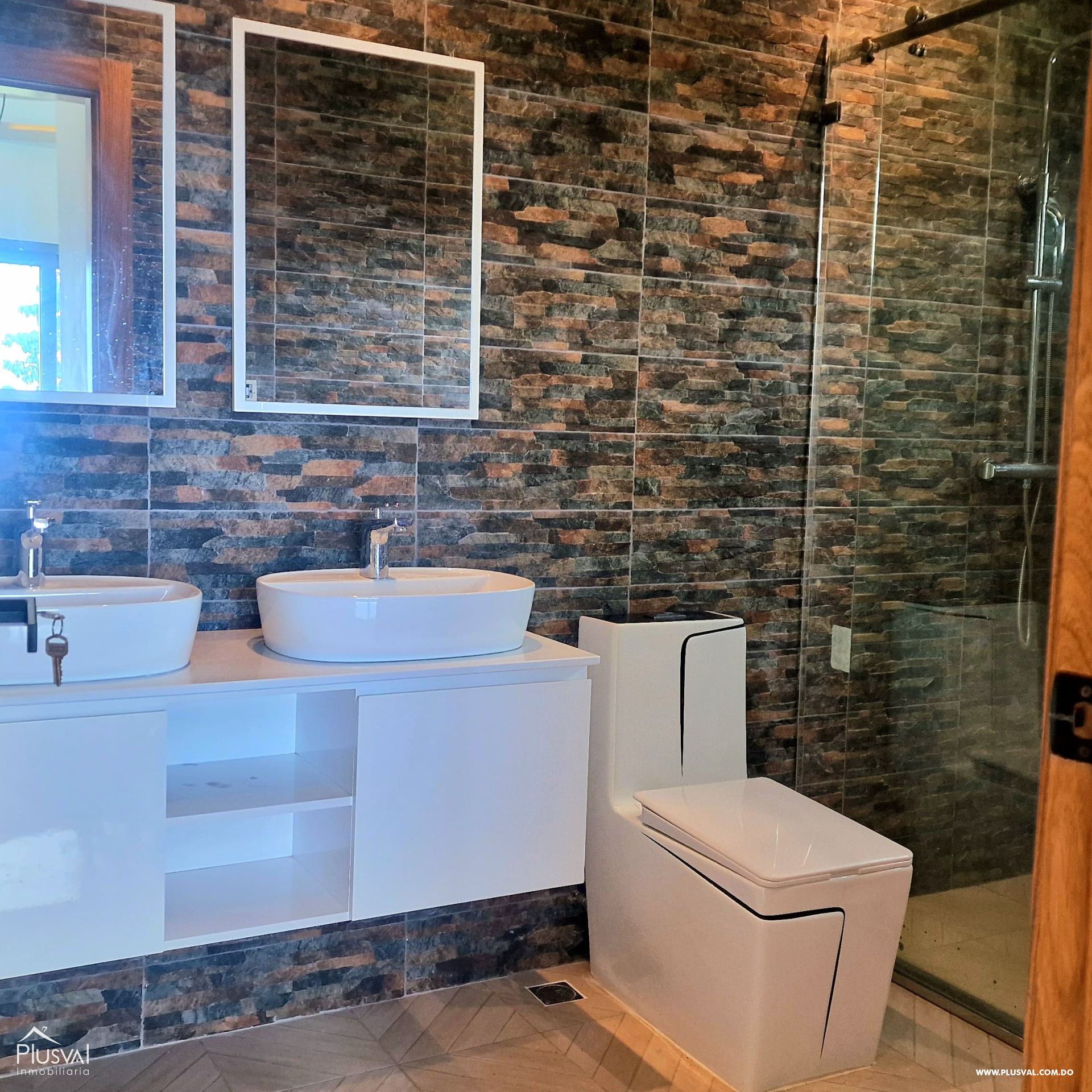 Exclusiva Casa de Lujo en Cabrera 380991