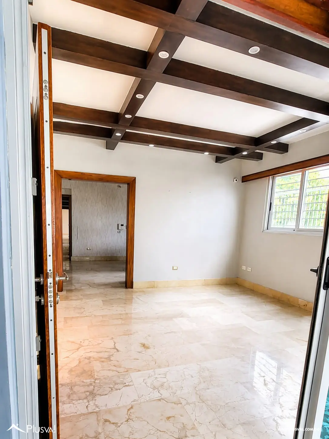 Amplio Apartamento en Venta en Alma Rosa 525409