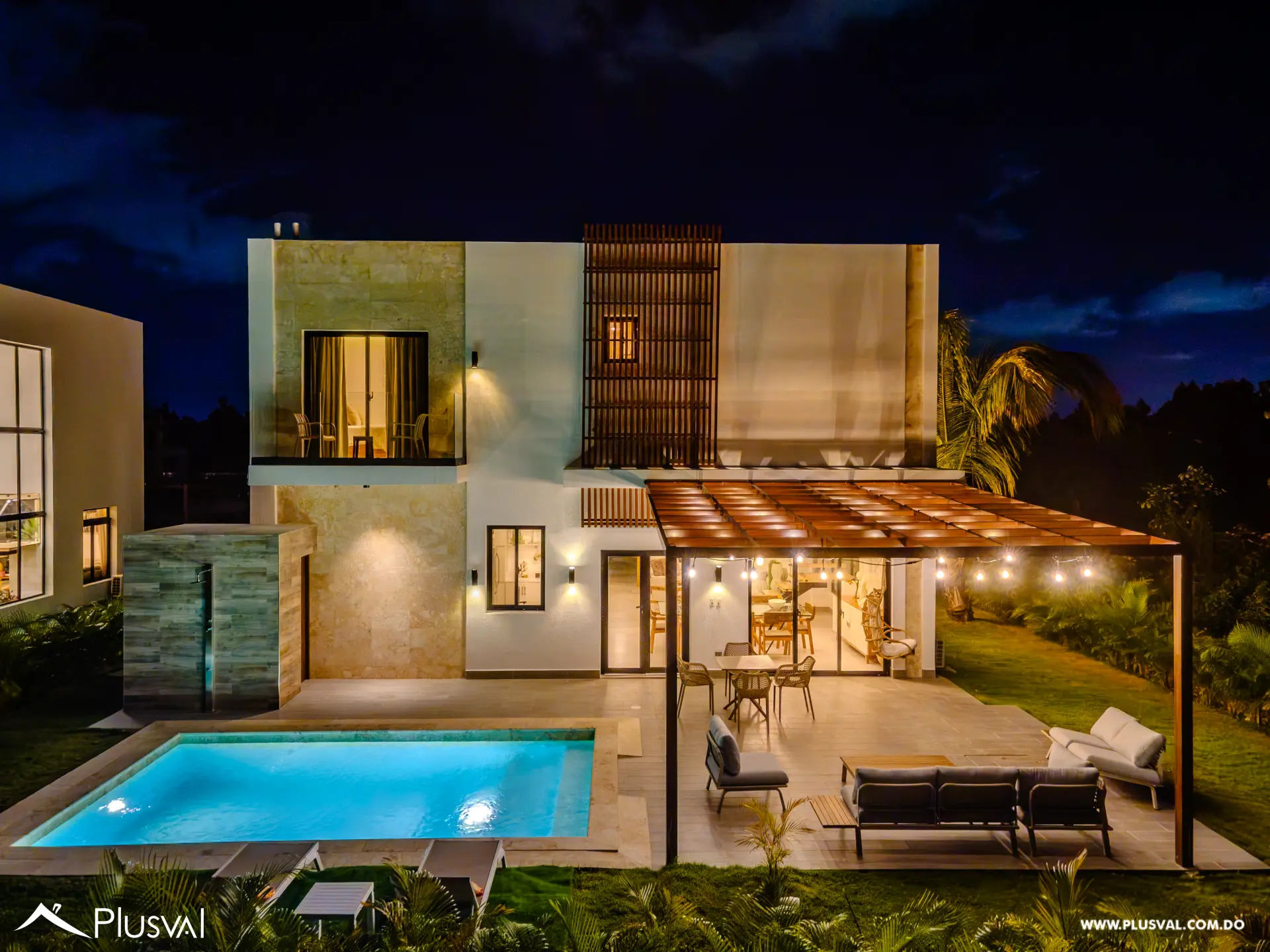Villas de 4 Habitaciones en Venta en Vista Cana, Punta Cana 515884