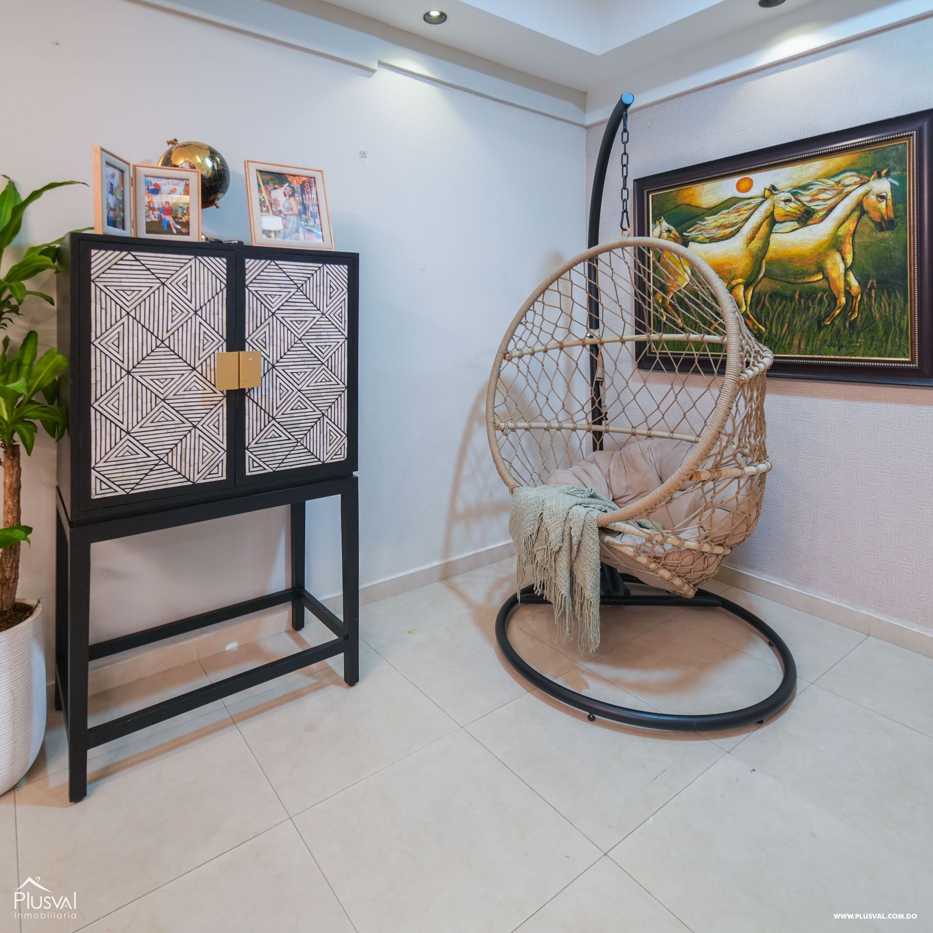 Hermoso penthouse en venta, Evaristo Morales 261172