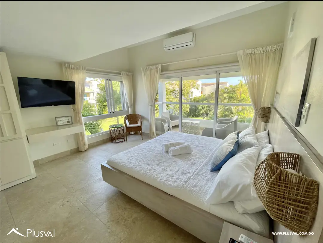 Penthouse de 3 Habitaciones en Primera Línea de Playa – Playa Dorada 529530