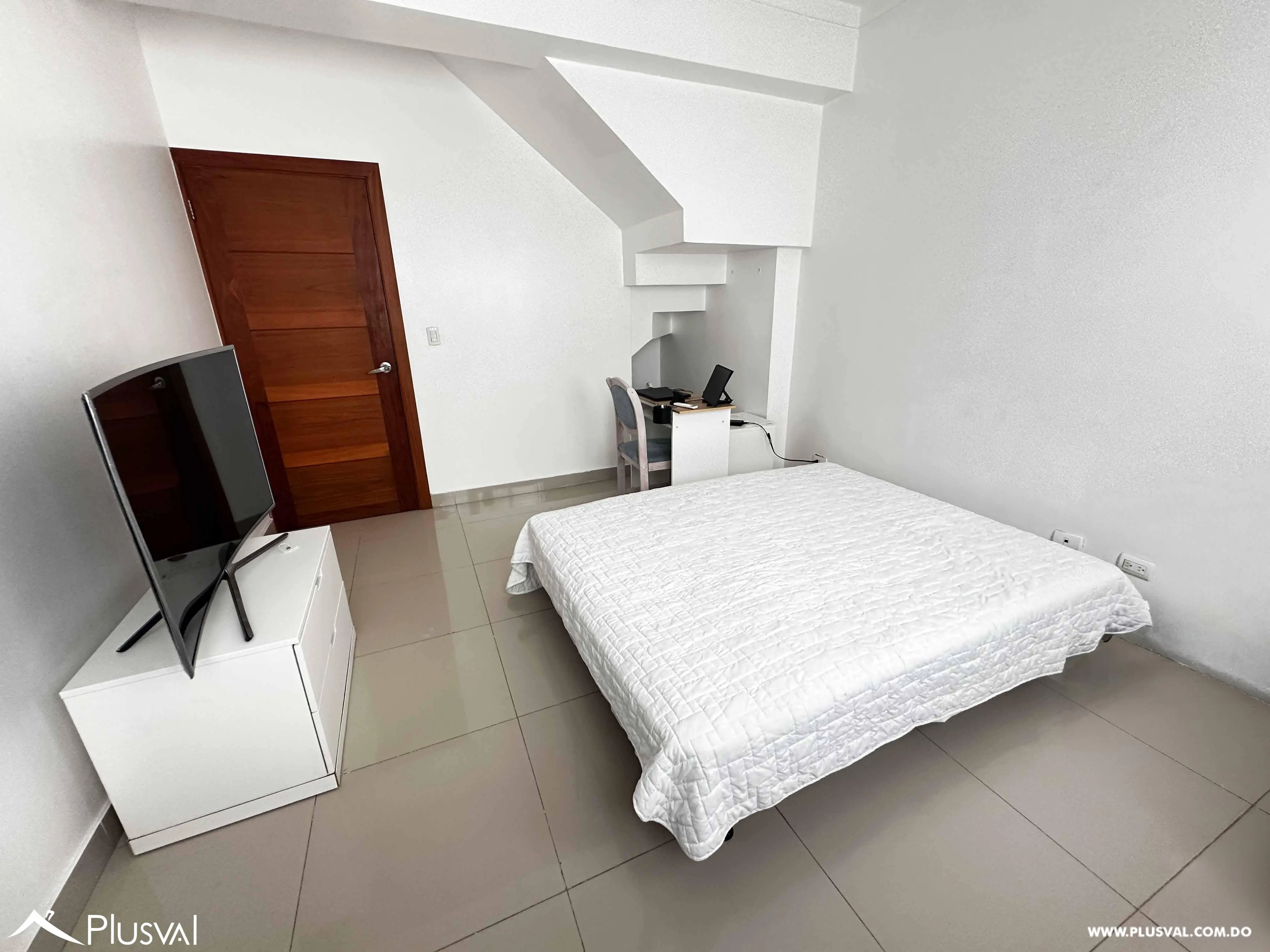 Apartamento de 3 habitaciones en el Millón 521835