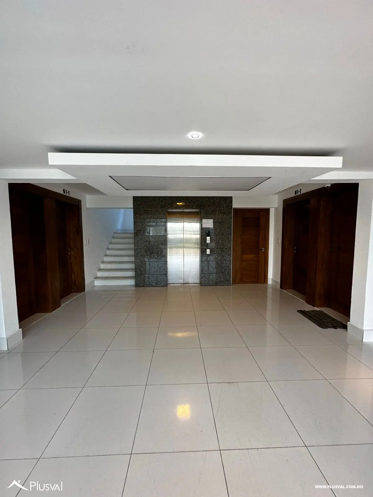 Apartamento Moderno en Alquiler - 8vo Piso cerca de la Zona Monumental 457227