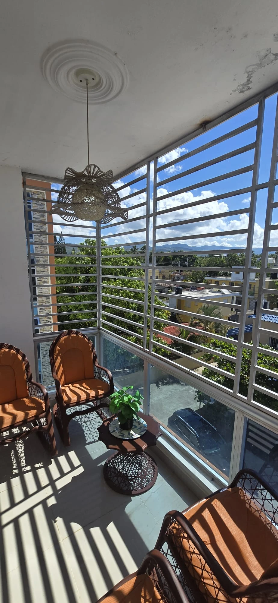 Amplio apartamento en venta excelente ubicación en zona tranquila De Santiago !! 444127