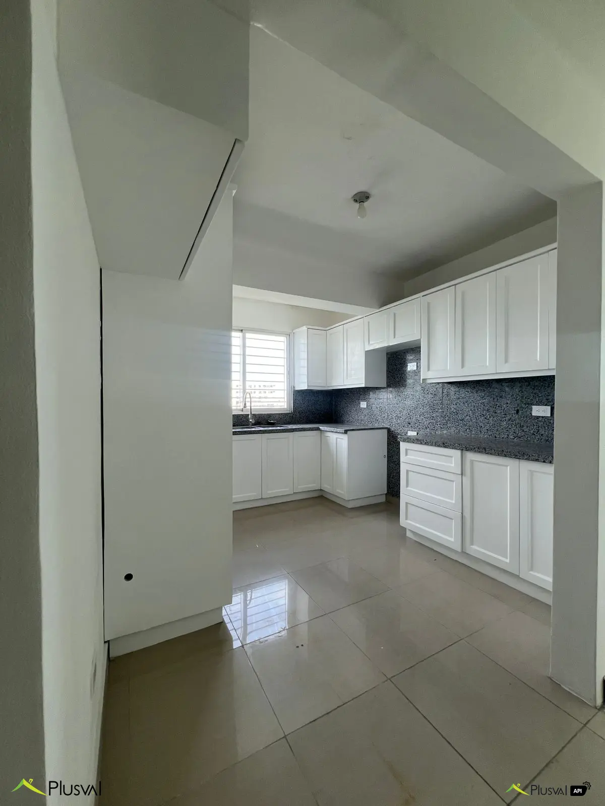 Apartamento de 3 habitaciones en El Vergel 449094
