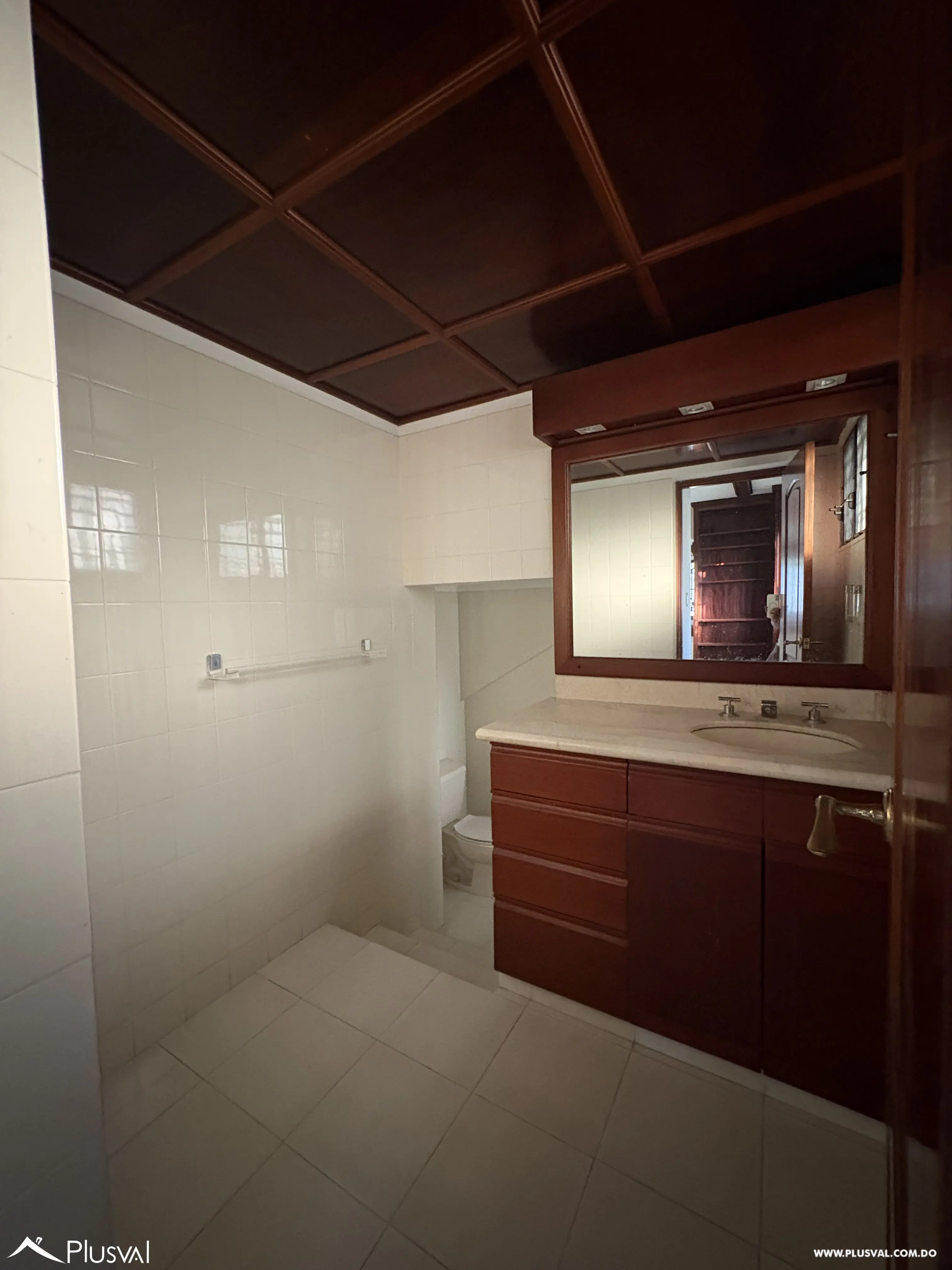 Casa en venta en Altos de Arroyo Hondo III con piscina y hermosa vista. 467015