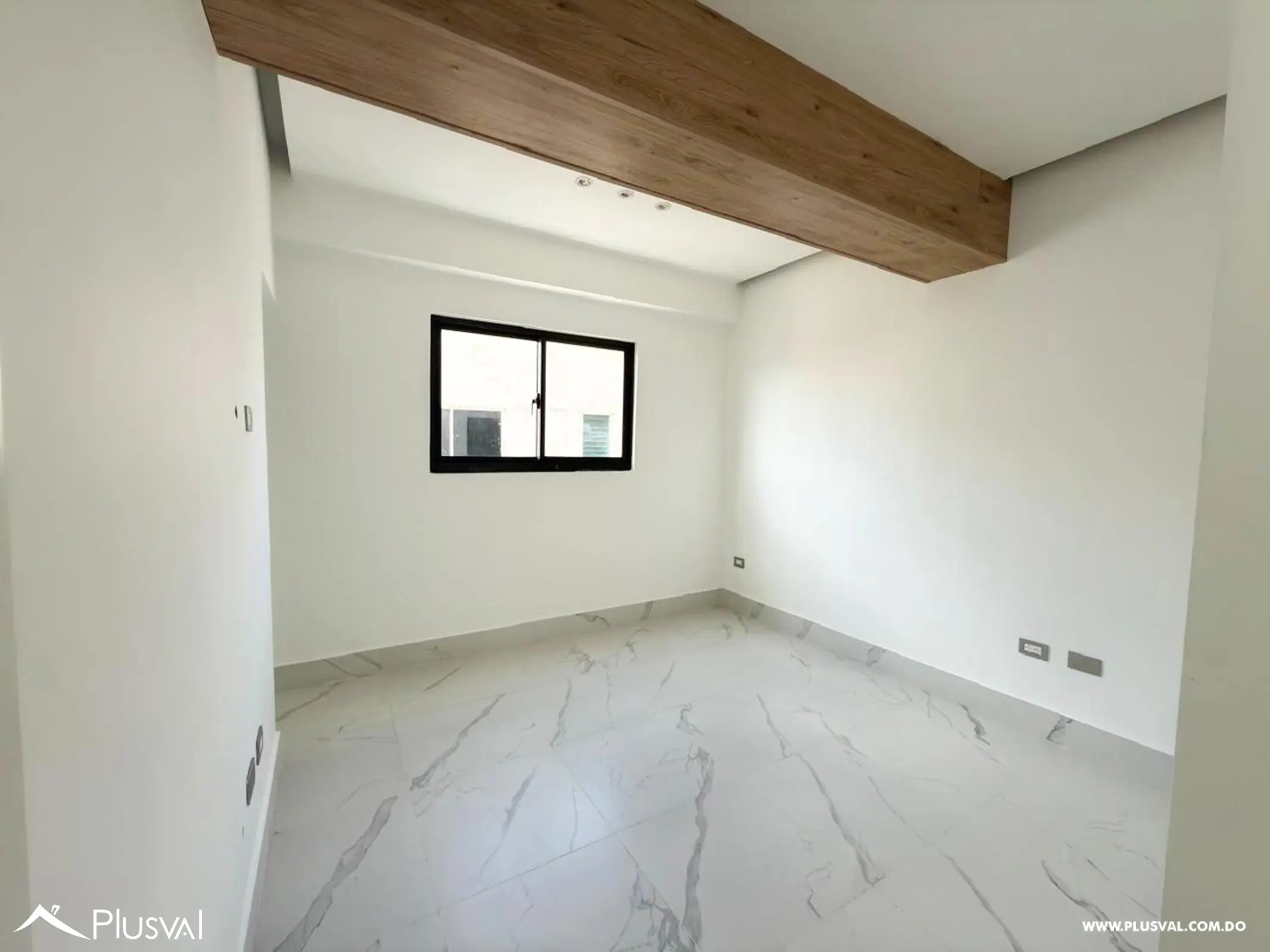 Apartamento en alquiler en Evaristo Morales 520228