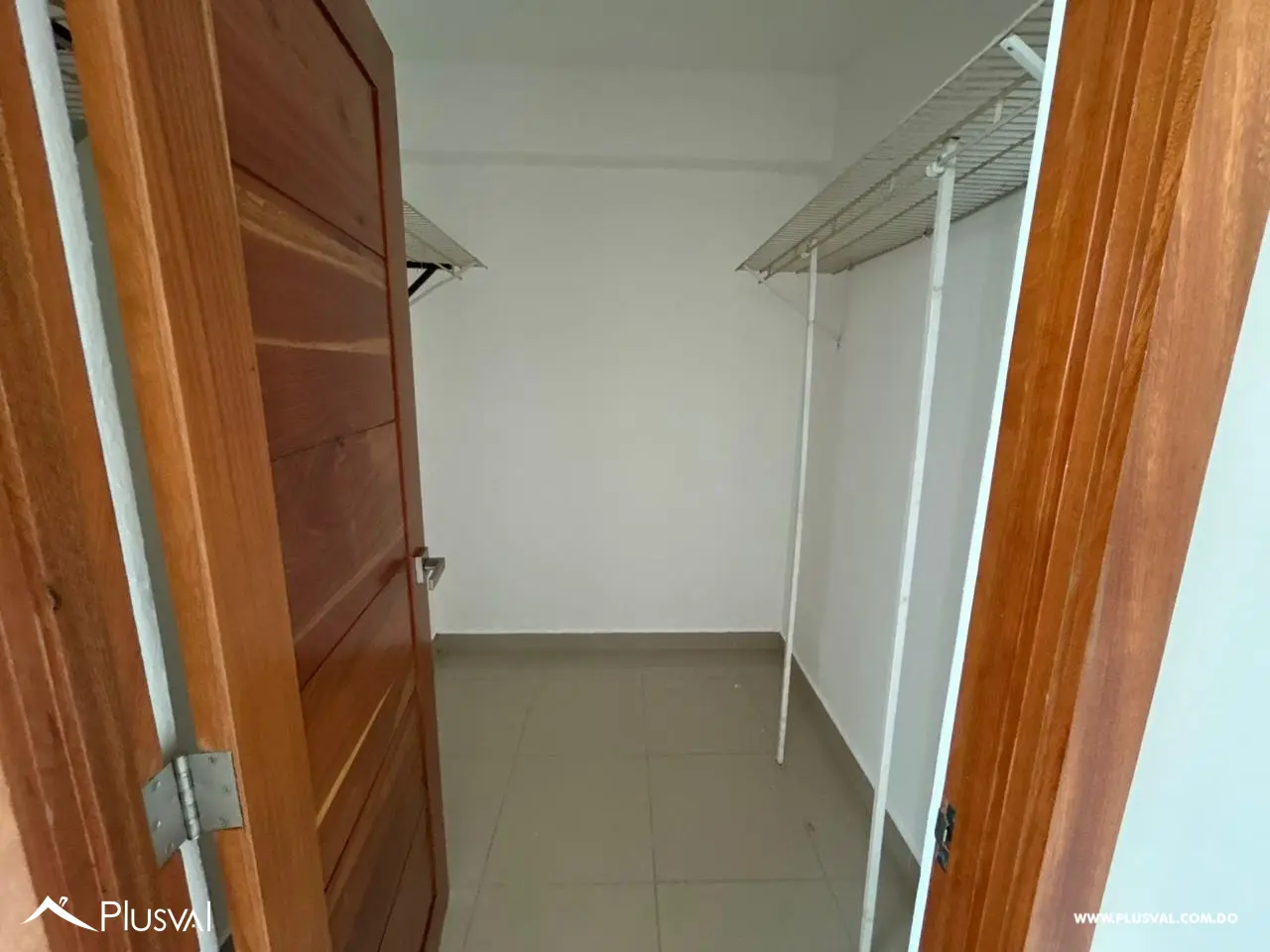 Apartamento en venta, de 3 habitaciones en el  Ens. Paraíso. 507132