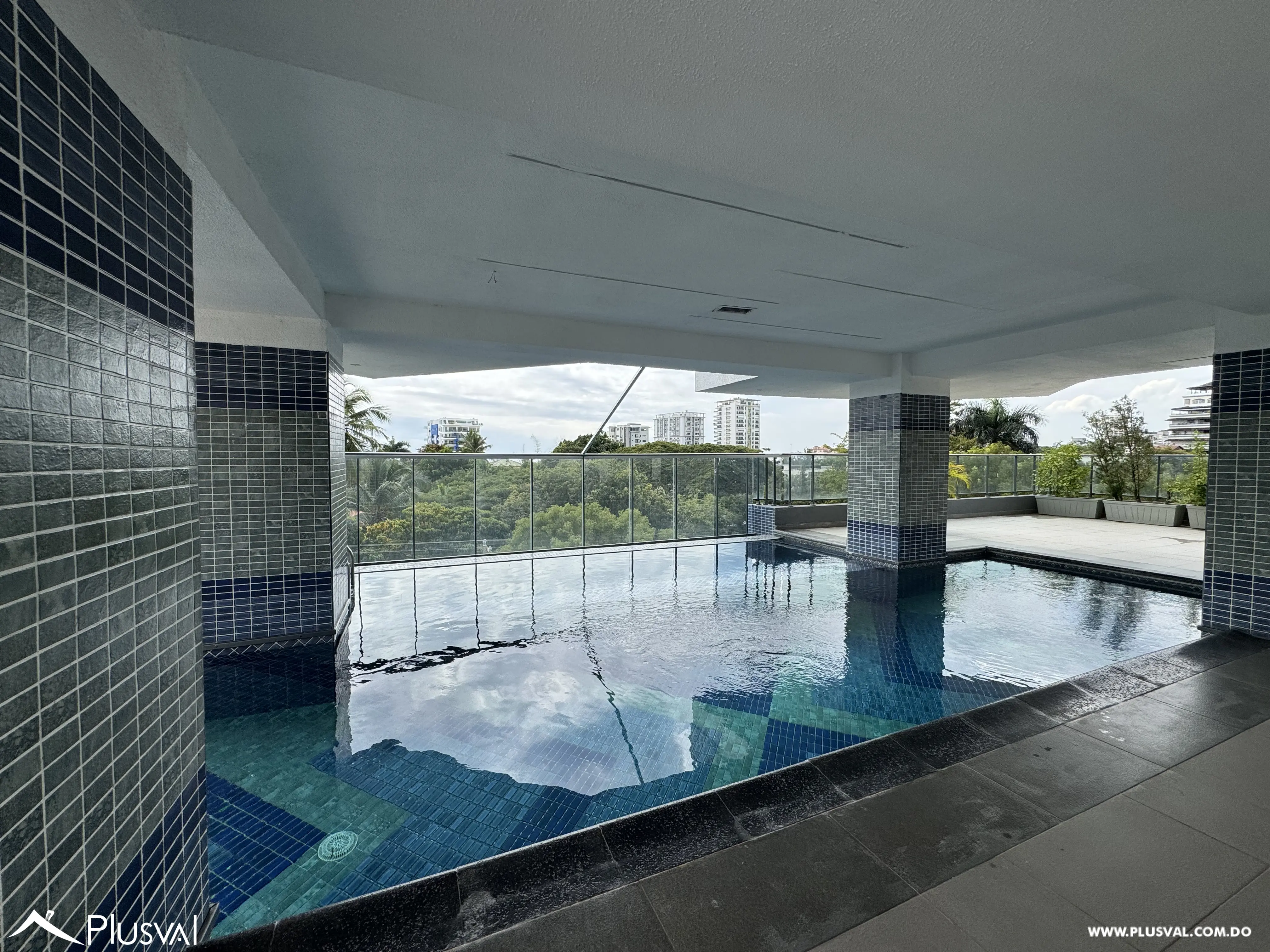 Vendo Maravilloso y Amplio Apartamento con Vista Mar en La Esperilla 490693