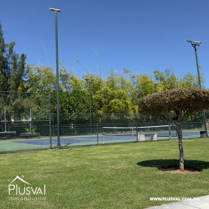 Venta de Unidad en Bávaro Punta Cana: Acceso Privado a Playa y Más 489773