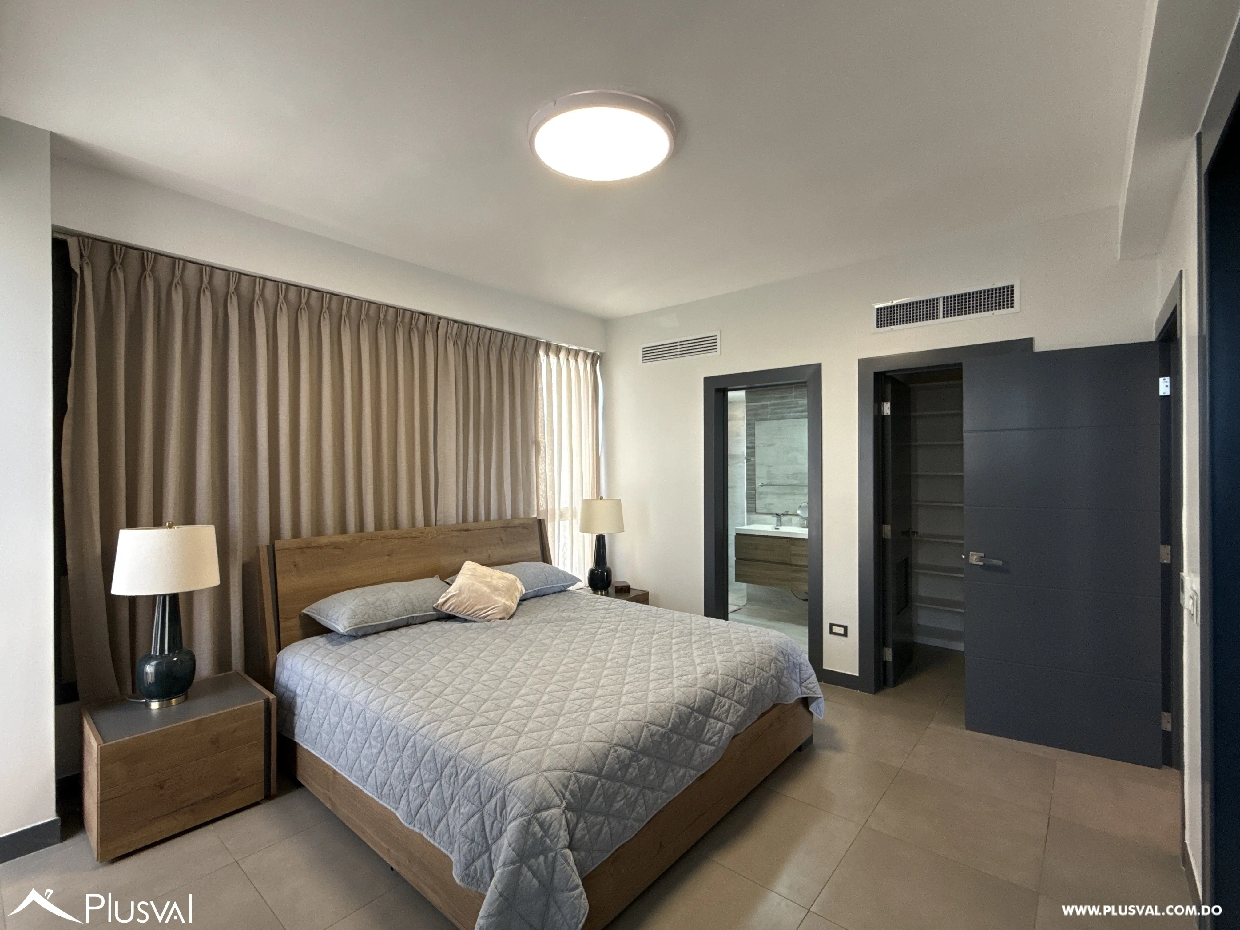 Apartamento Amueblado en Alquiler, Vista al Mar y el Parque en Bella Vista 530457