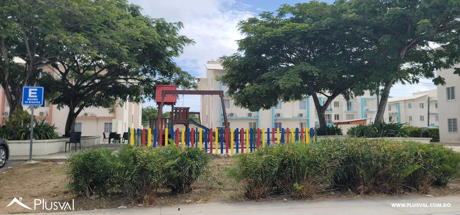 APARTAMENTO EN RENTA DE 2 HABITACIONES EN BÁVARO PUNTA CANA 528353