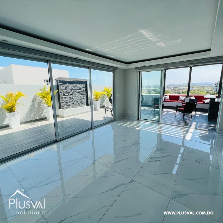 Exclusivo Penthouse en Residencial Cerrado 280316