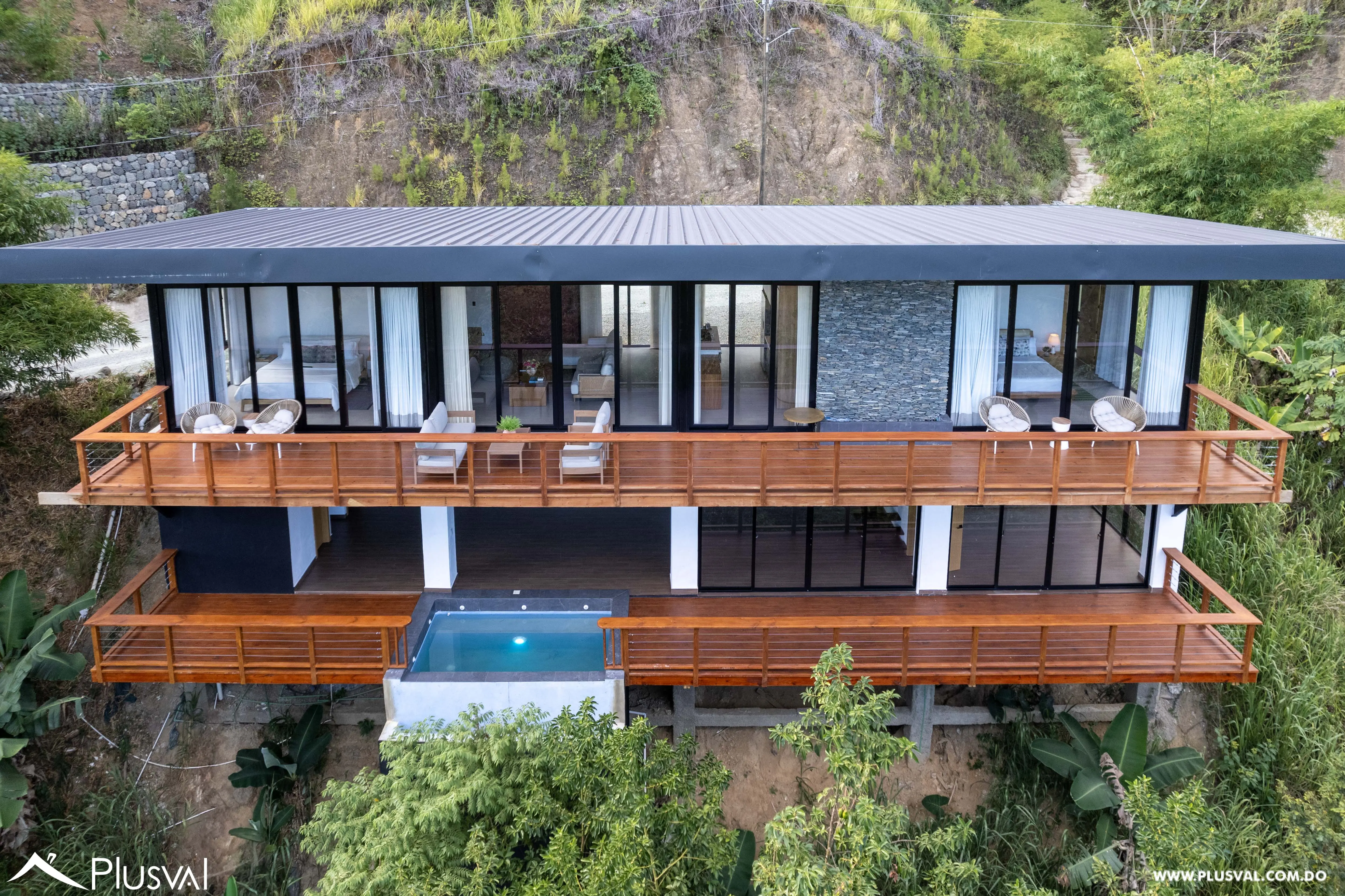 Villa de 2 niveles en Jarabacoa en venta a estrenar 530492