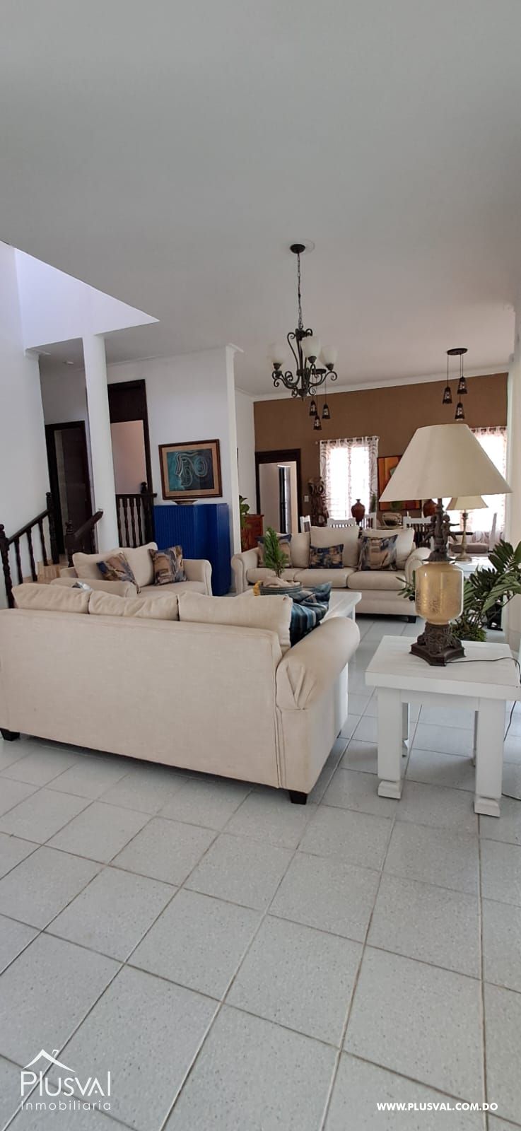 Villa de dos niveles en alquiler en Haina 472979