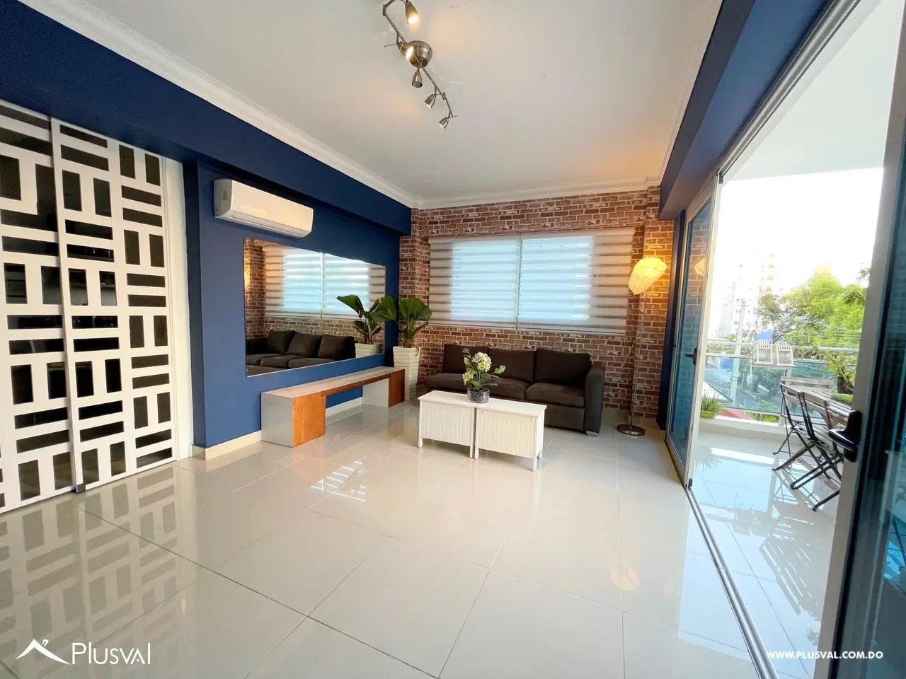 Se vende amplio apartamento con balcon tipo terraza 479011