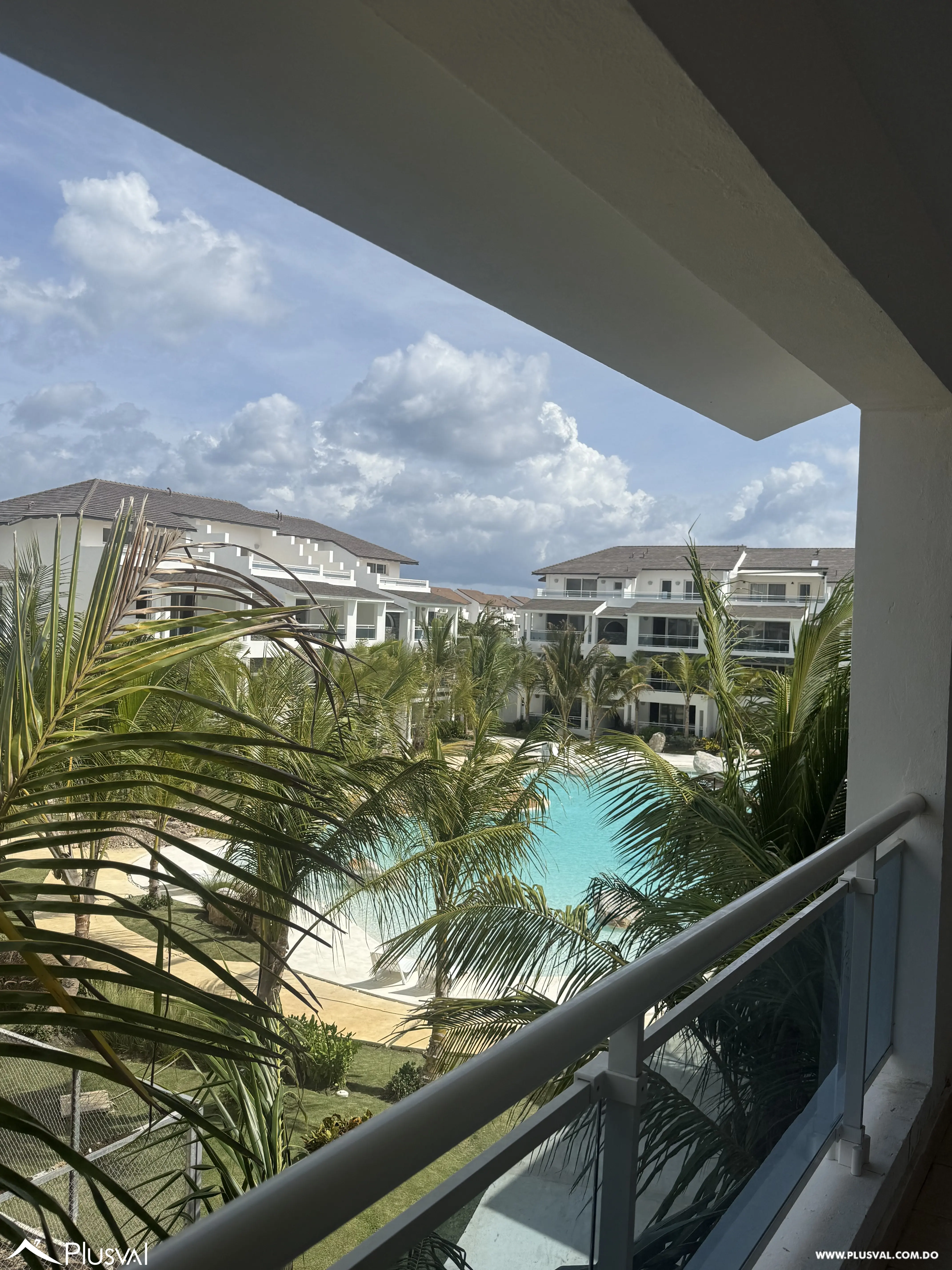 Penthouse único de 3 habitaciones en Dominicus 452348
