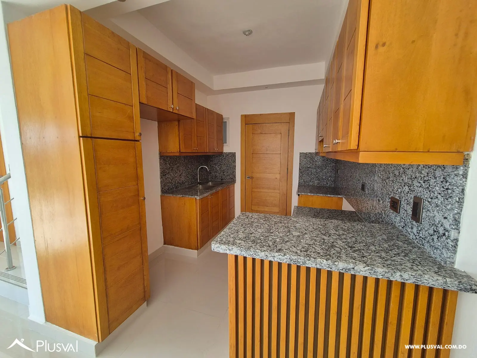 Apartamento en Alquiler de 3 habitaciones en Prado Oriental 458165