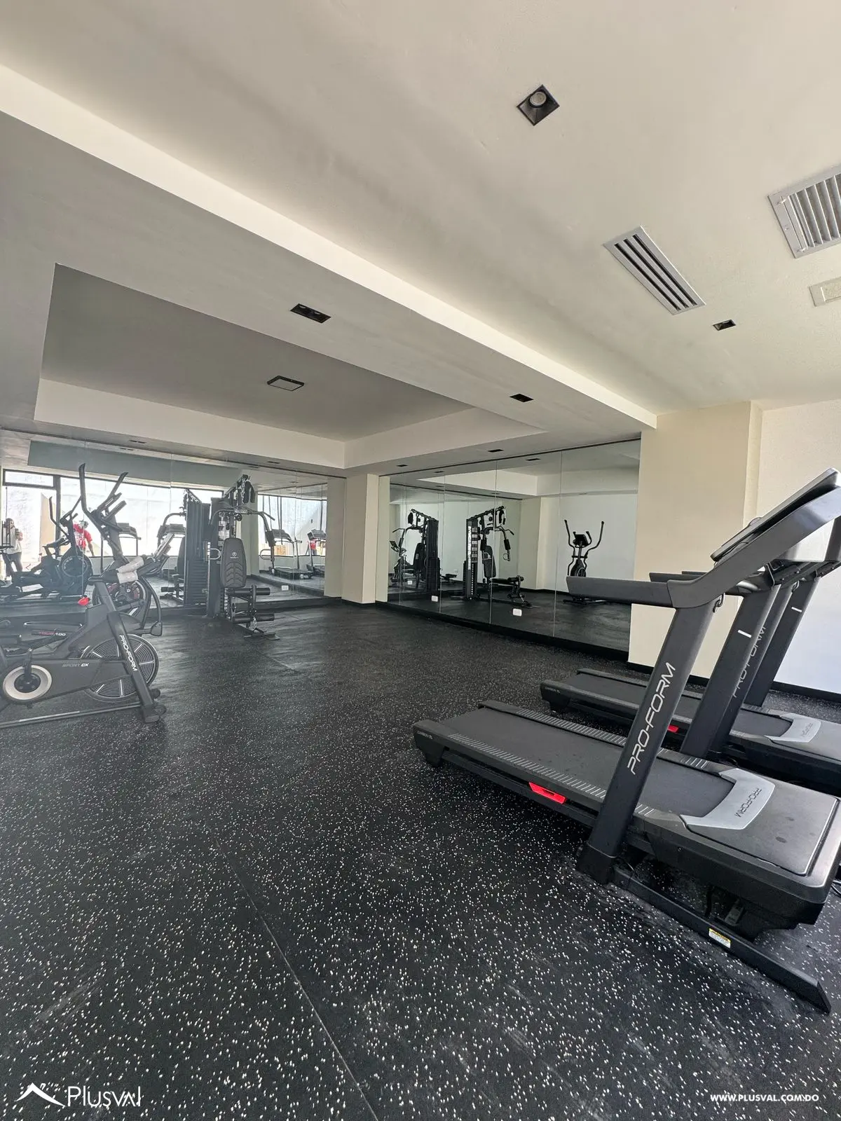 Apartamento en Venta de 1 hab + estudio en Naco 516622