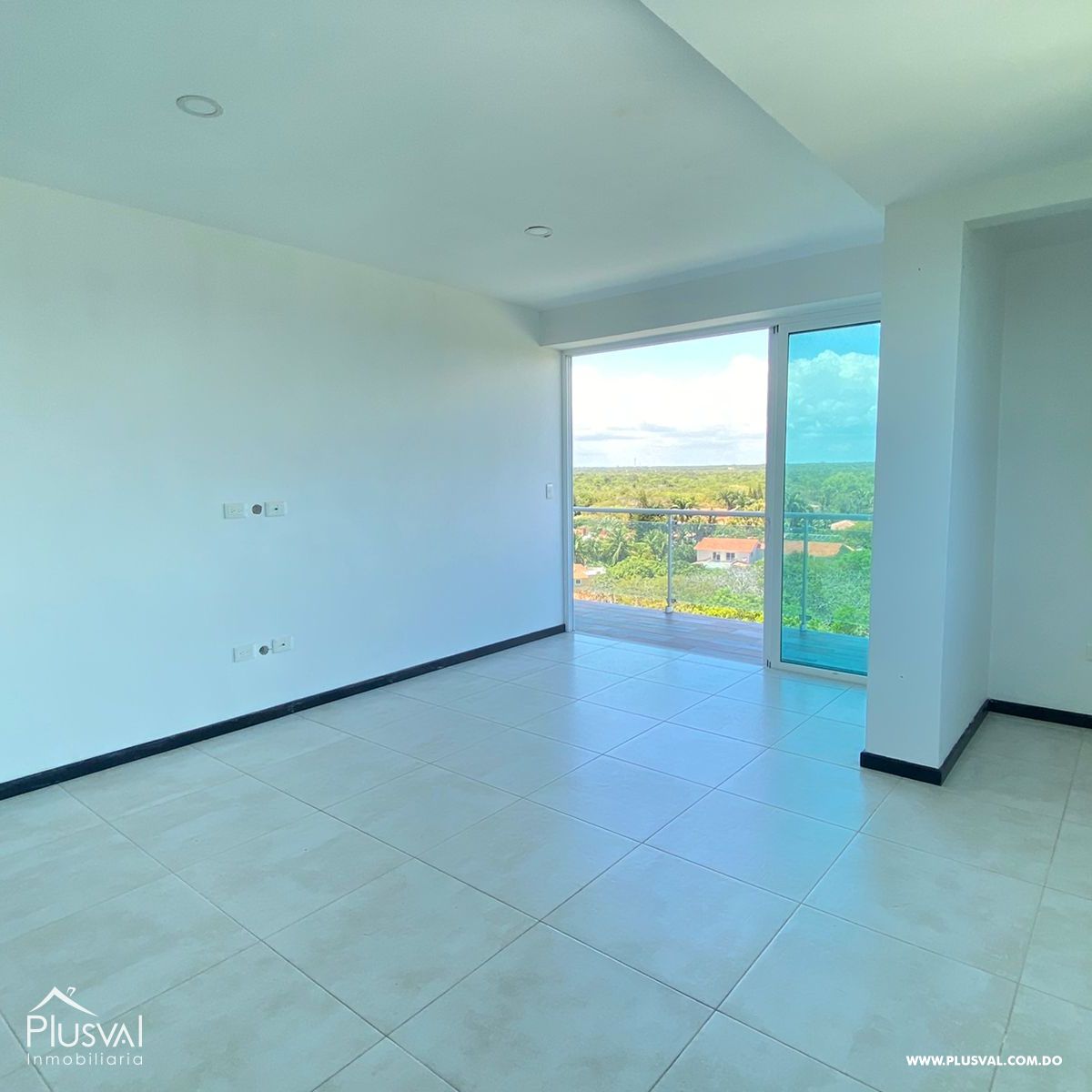Apartamento en venta con vista al mar 211425