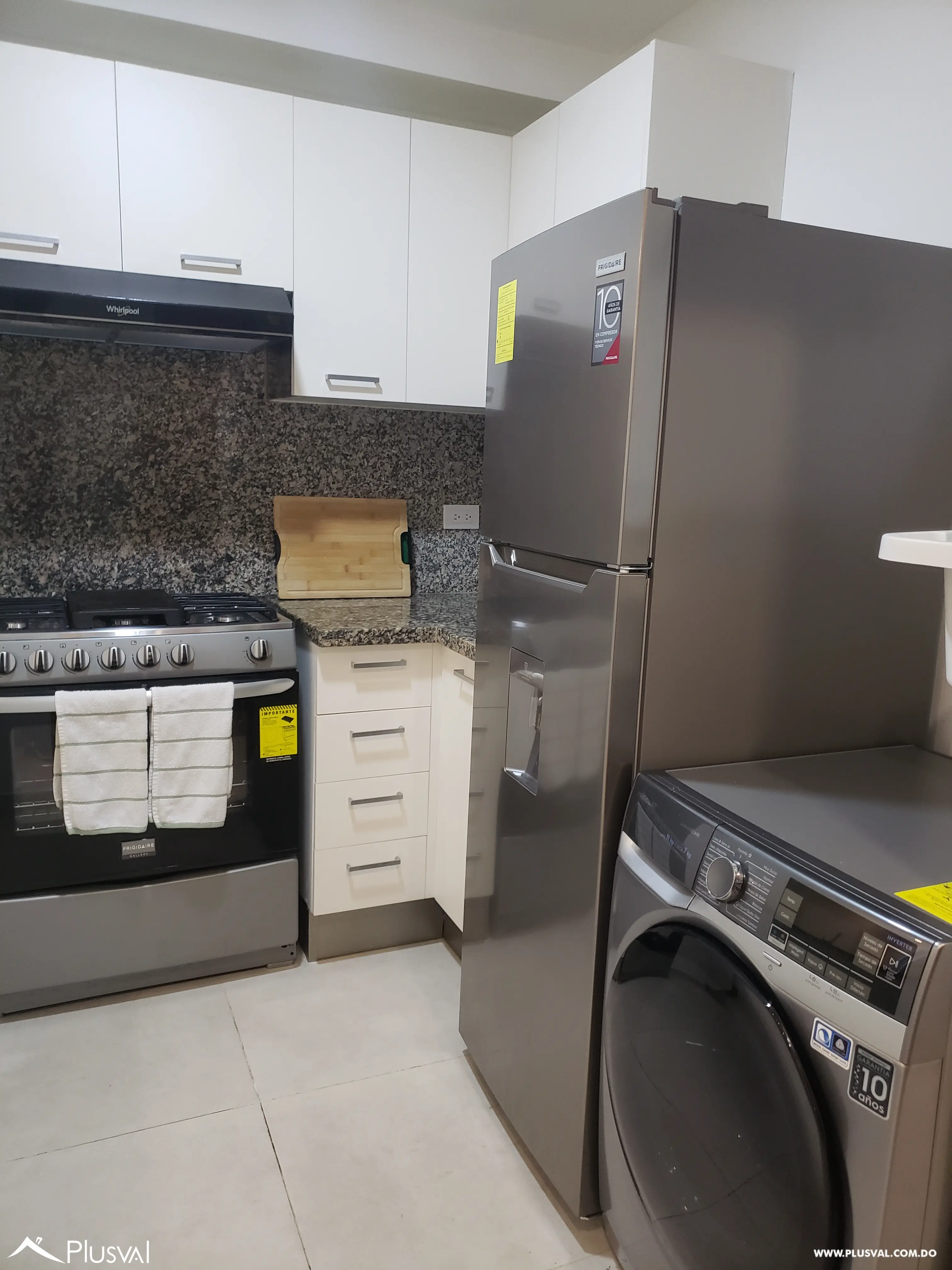 Apartamento Amueblado en Alquiler,  en Ensanche Julieta. 462788